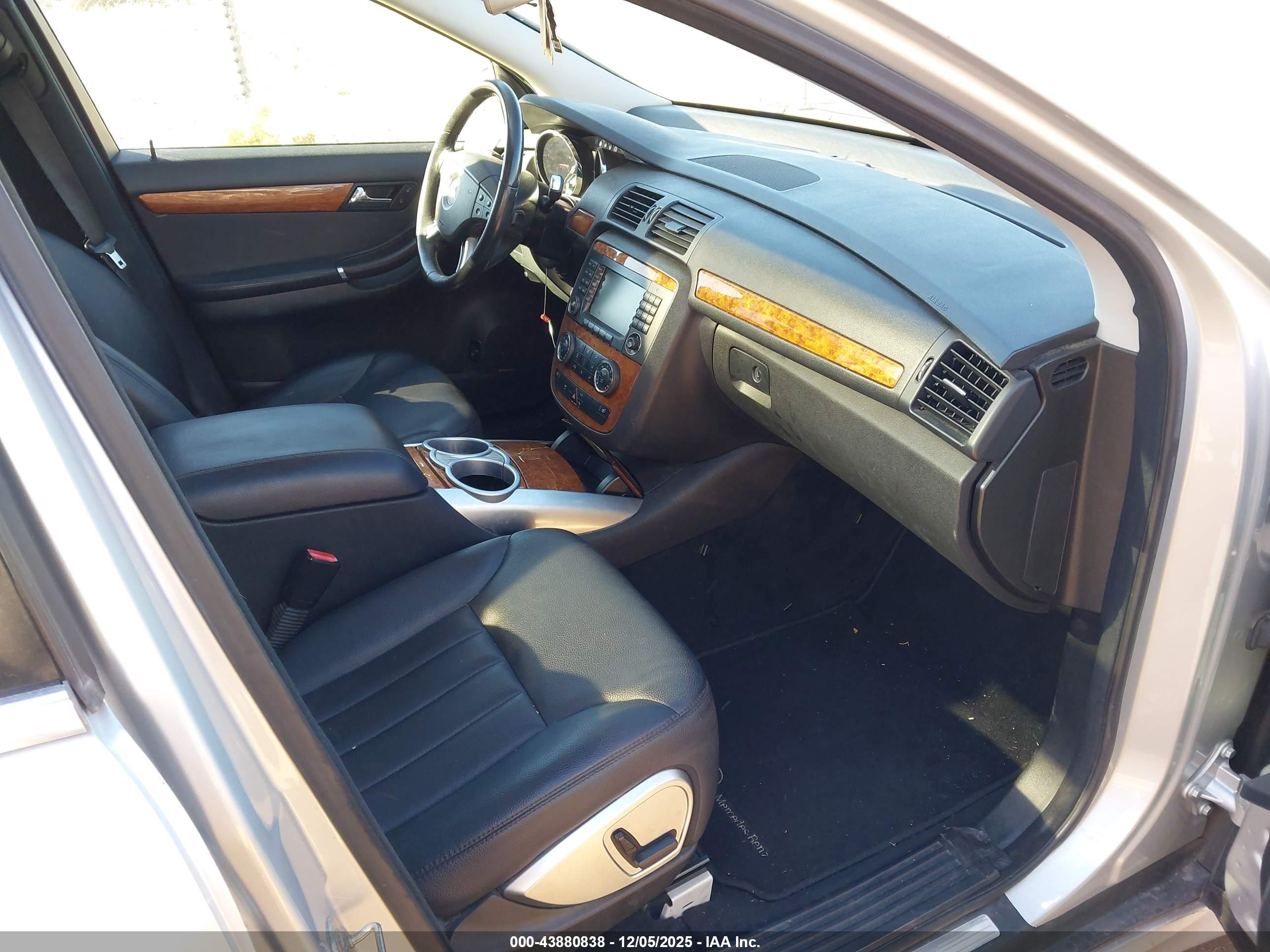 MERCEDES-BENZ R image 5