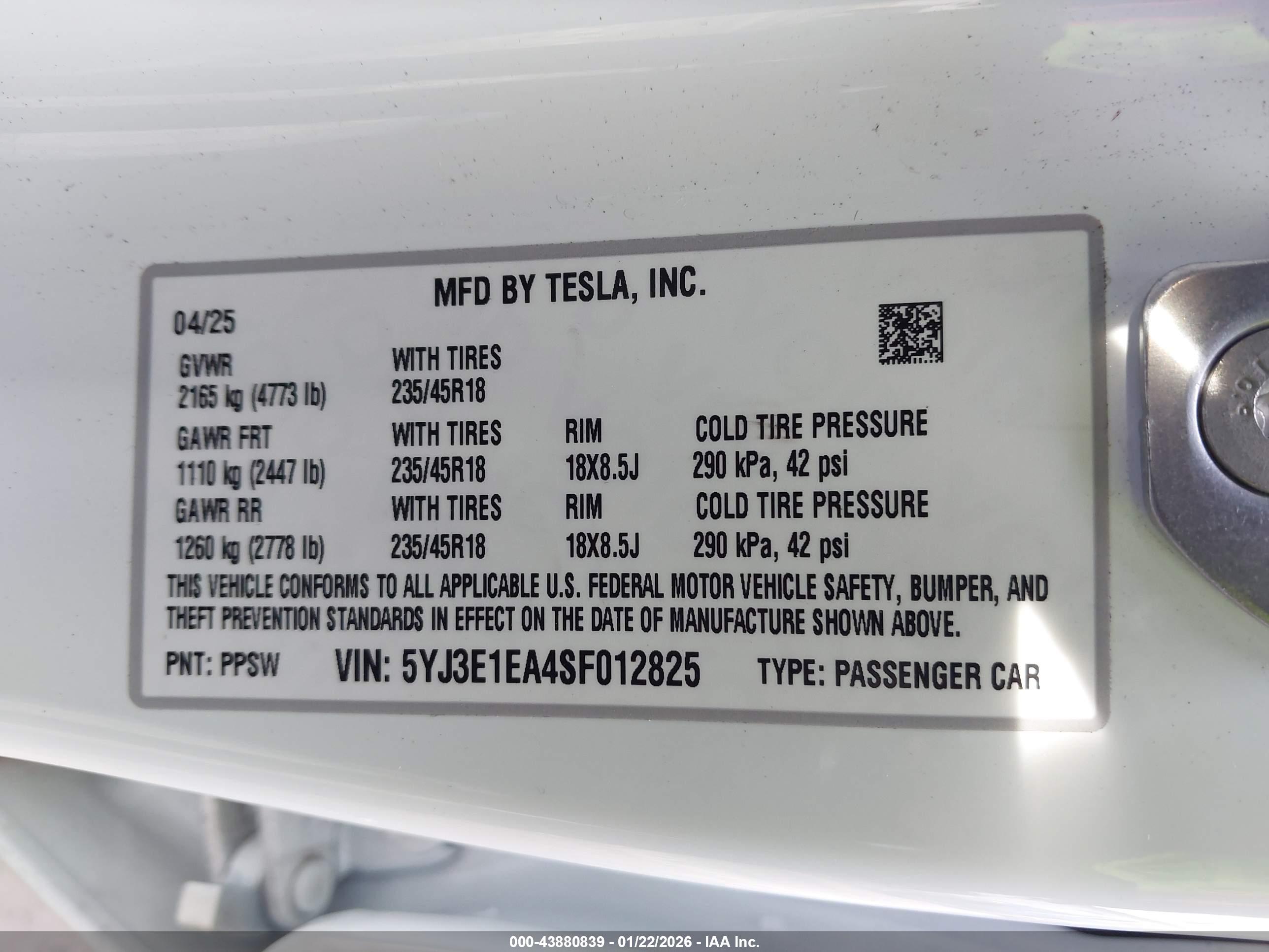 TESLA MODEL image 9