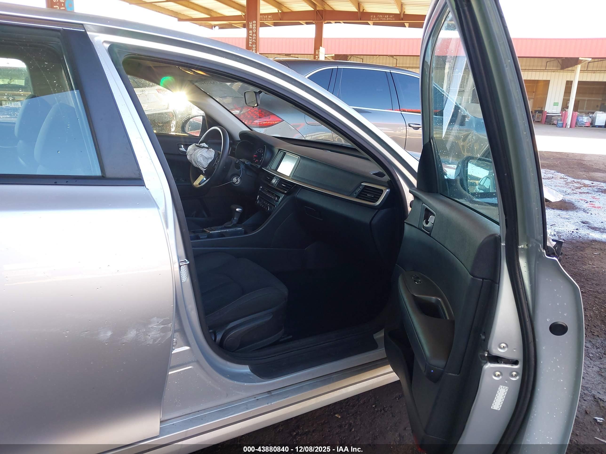 KIA OPTIMA image 5