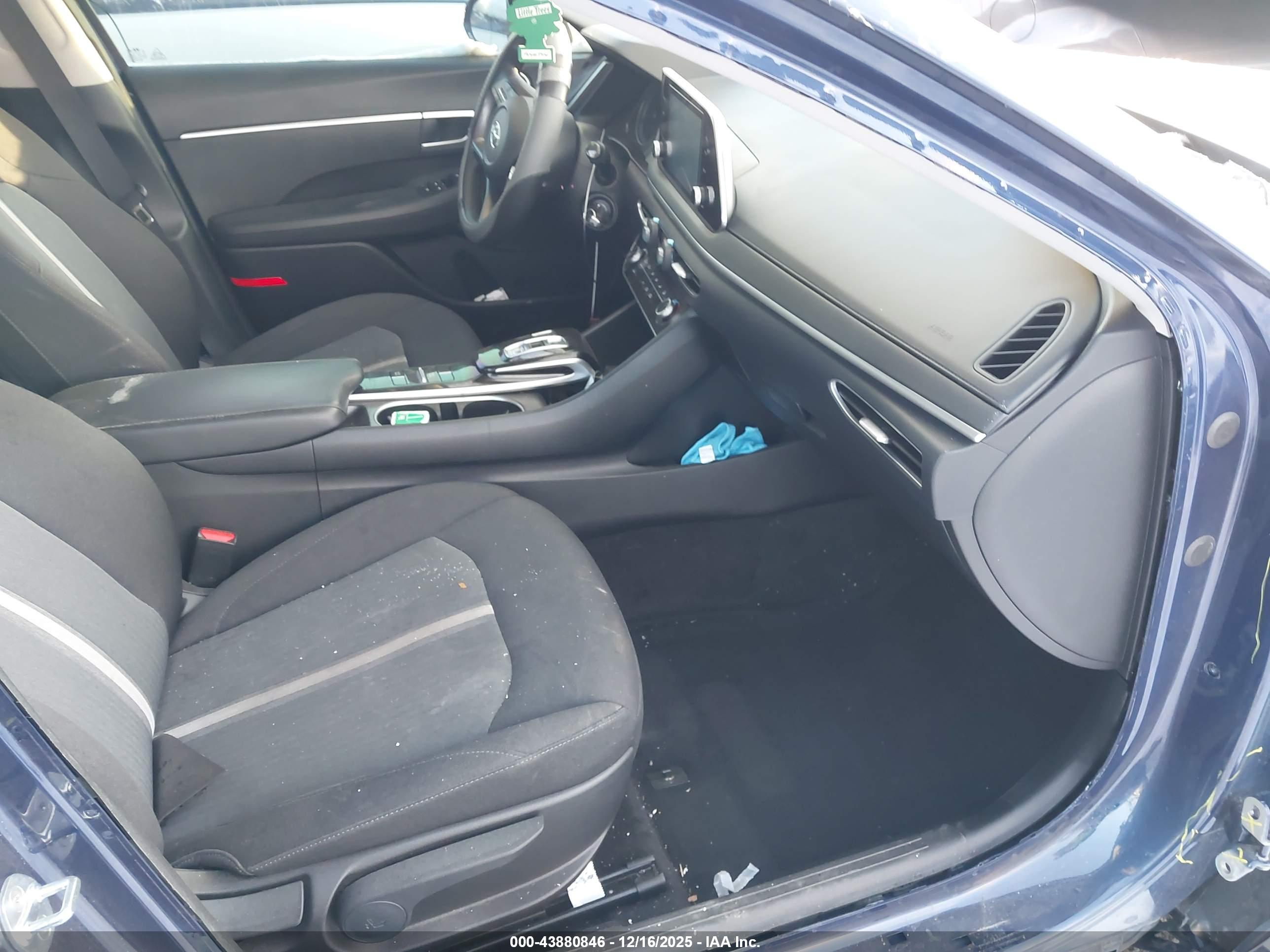 HYUNDAI SONATA image 5