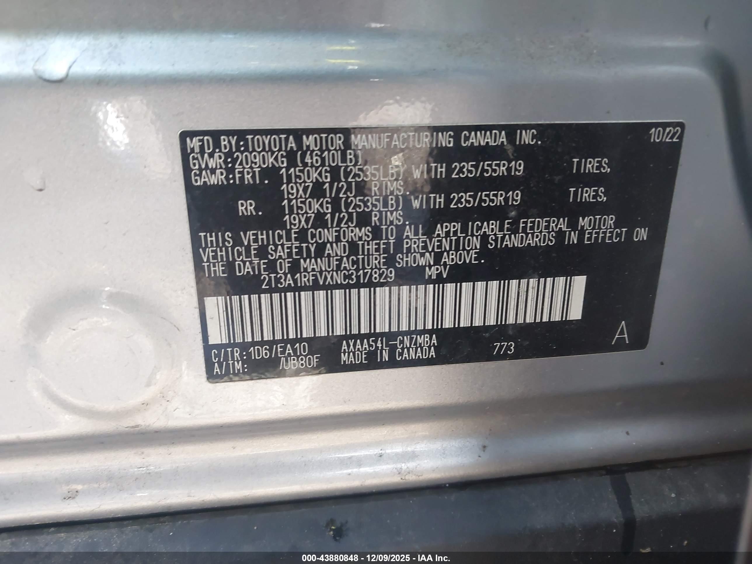 TOYOTA RAV4 image 9