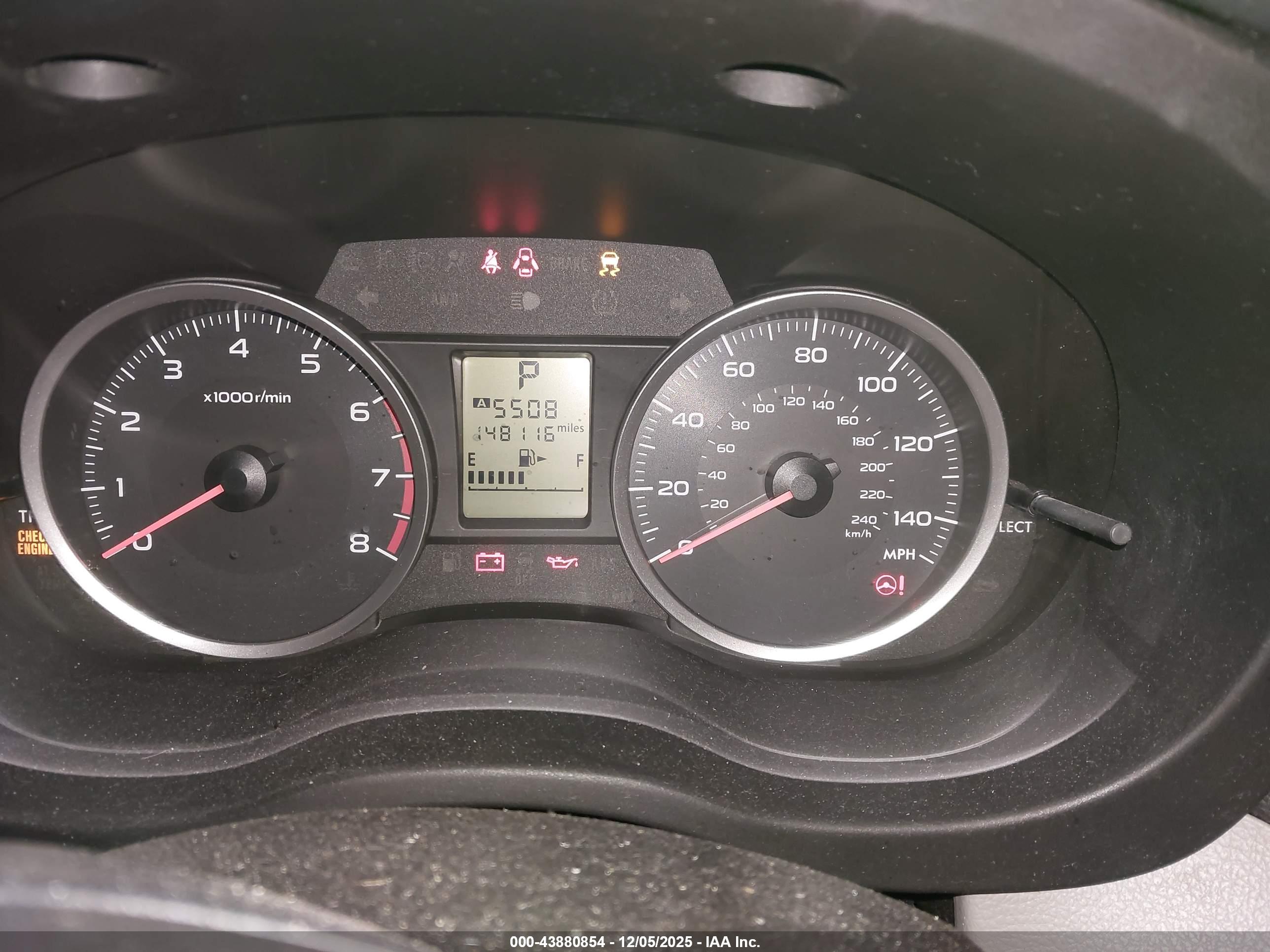 SUBARU FORESTER image 7