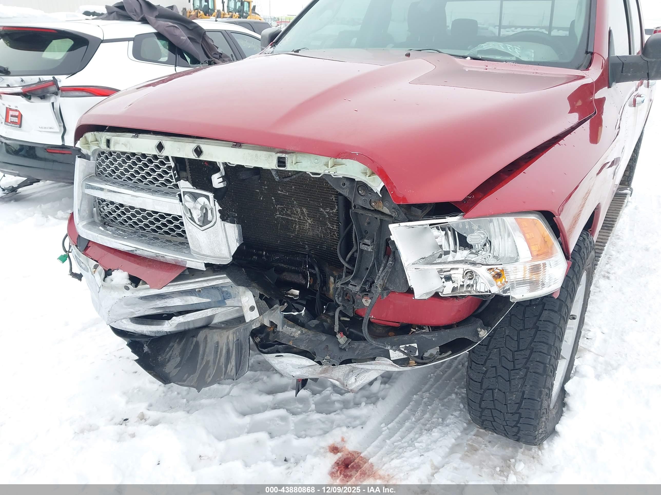 DODGE RAM image 6