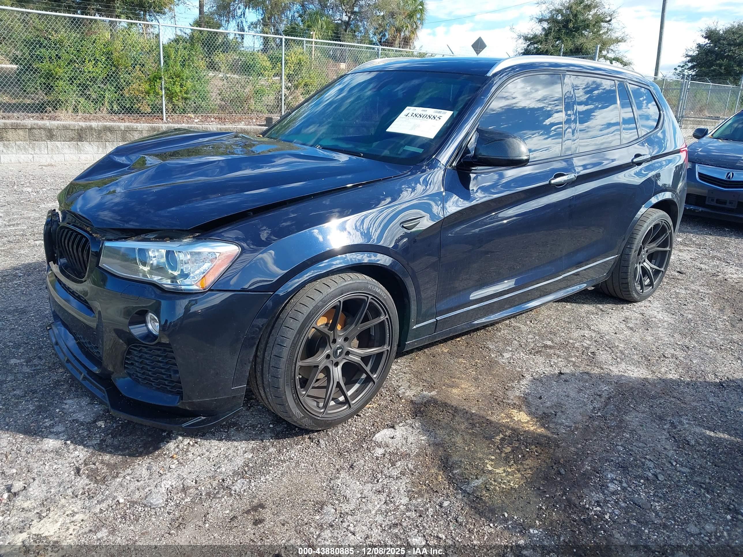 BMW X3 image 2