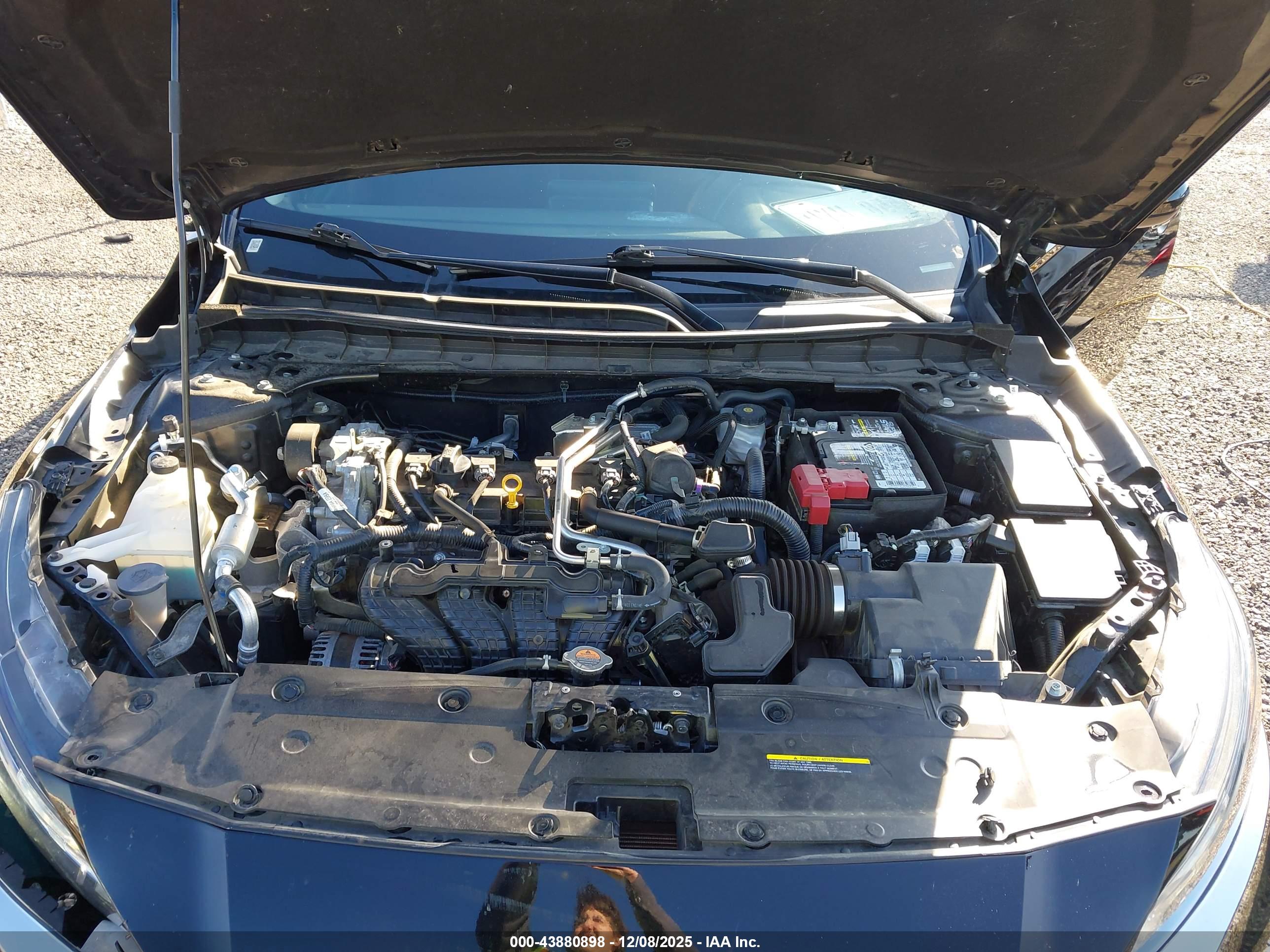 NISSAN ALTIMA image 10