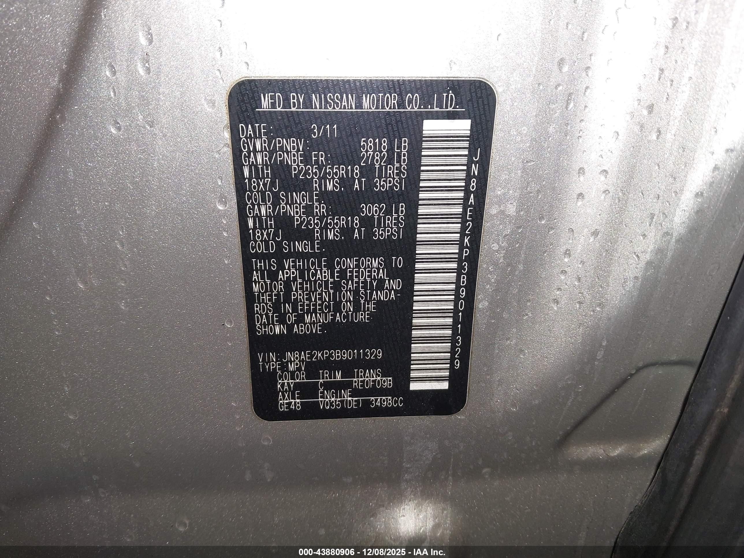 NISSAN QUEST image 9