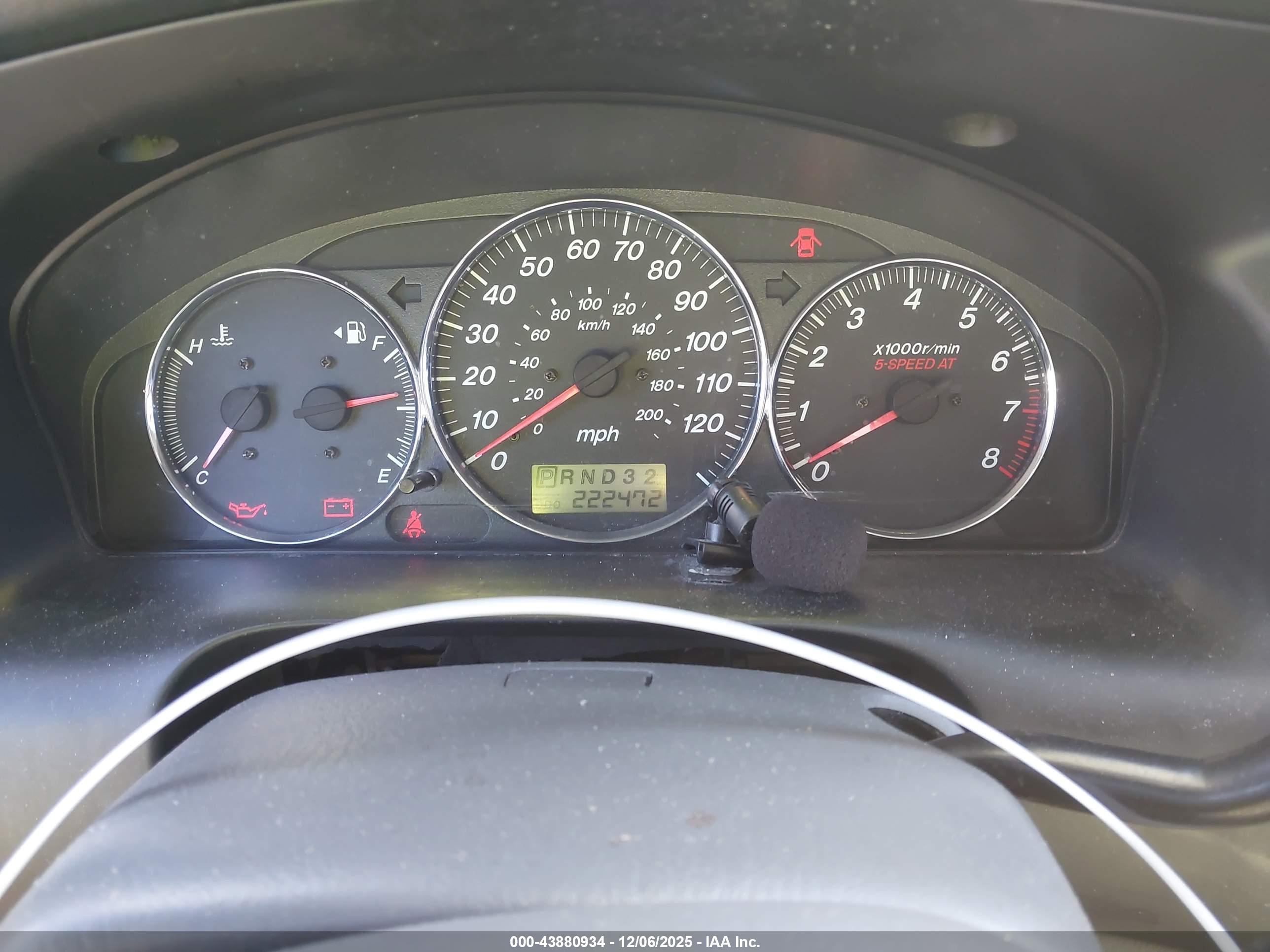 MAZDA MPV image 7
