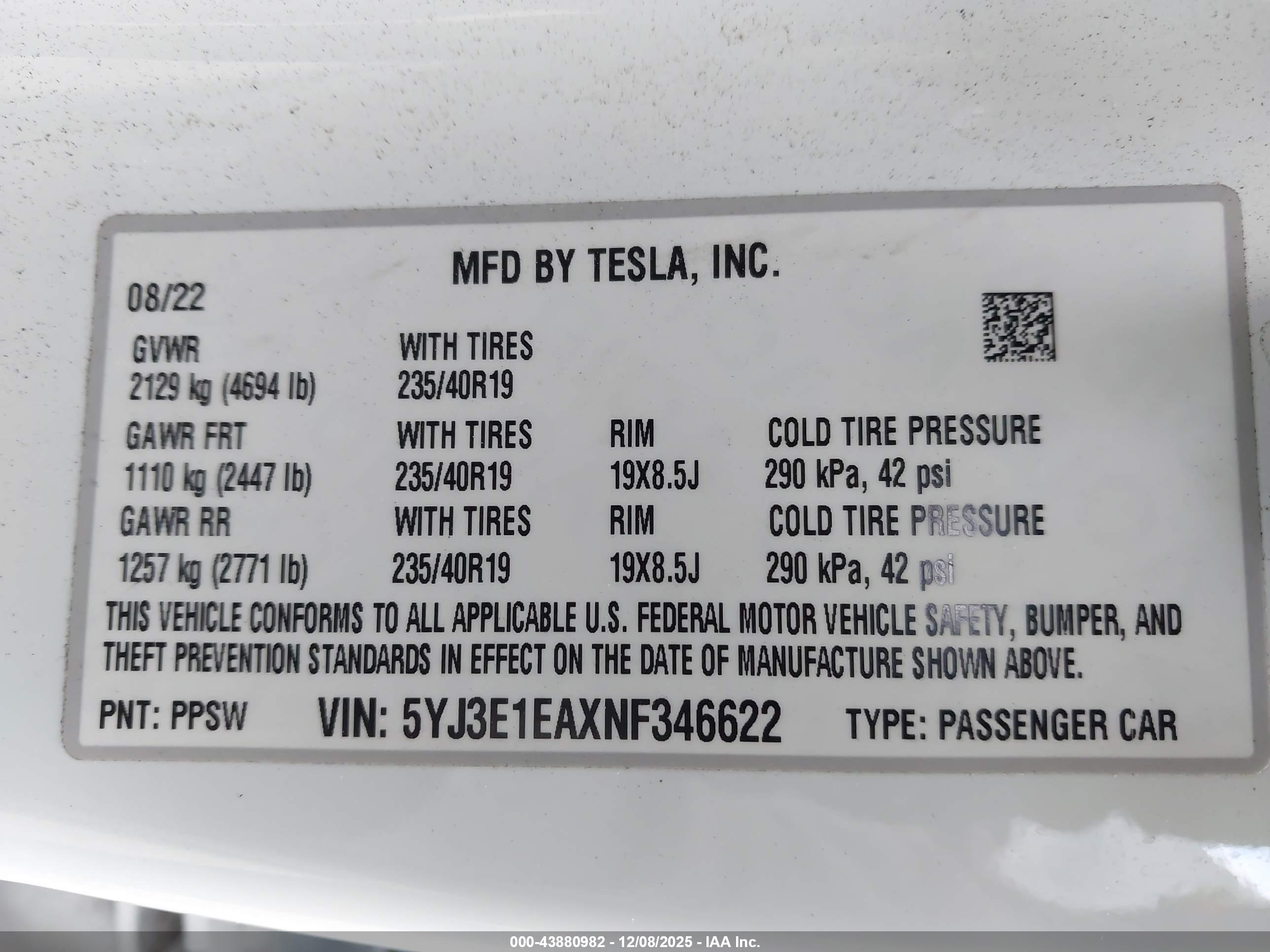 TESLA MODEL image 9