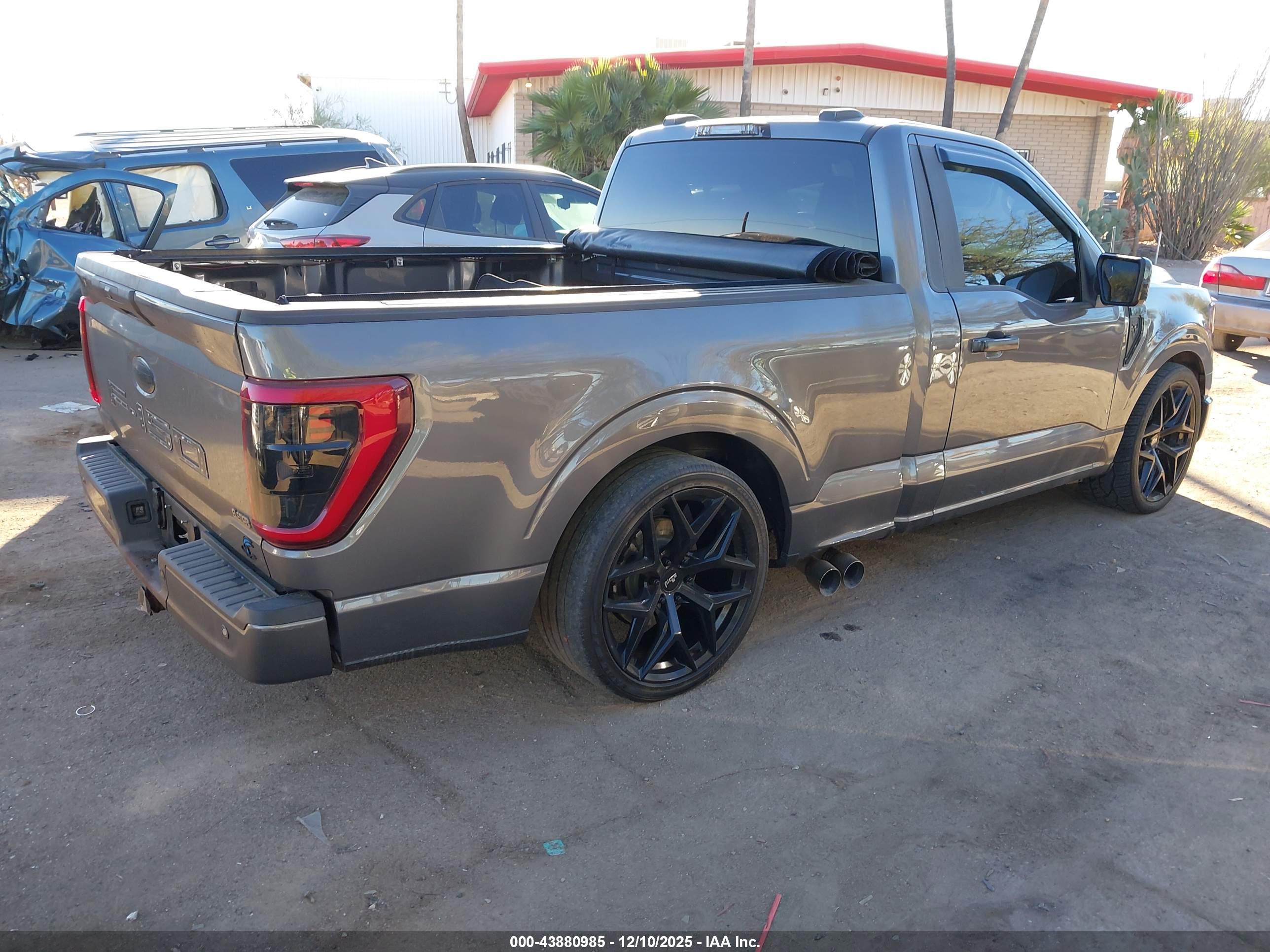 FORD F-150 image 4