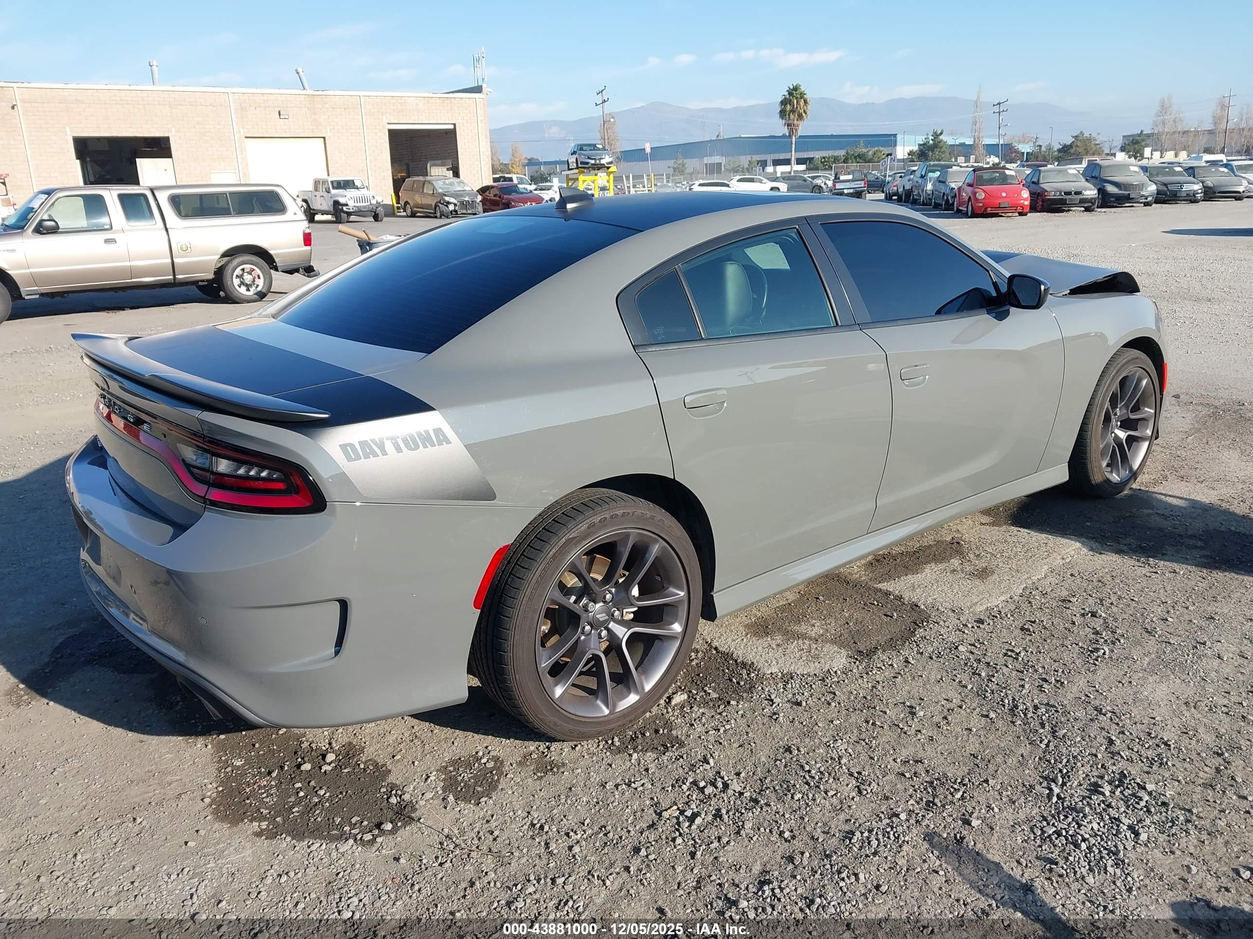 DODGE CHARGER image 4