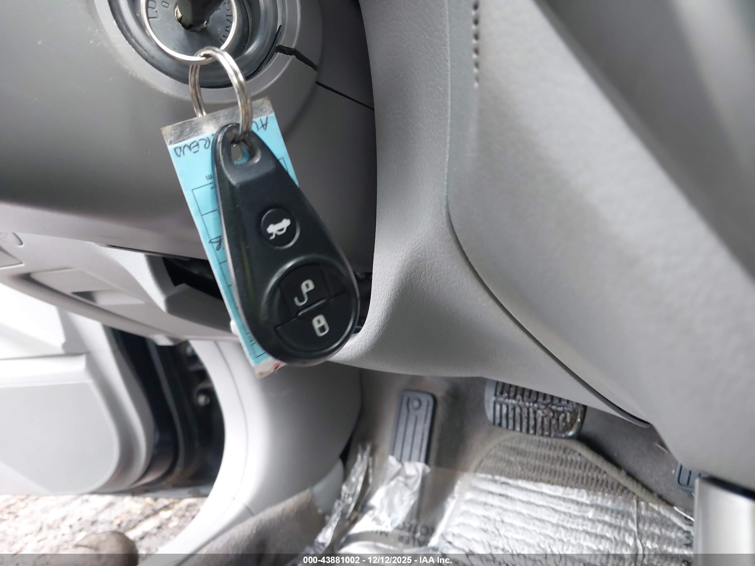 SUBARU FORESTER image 11