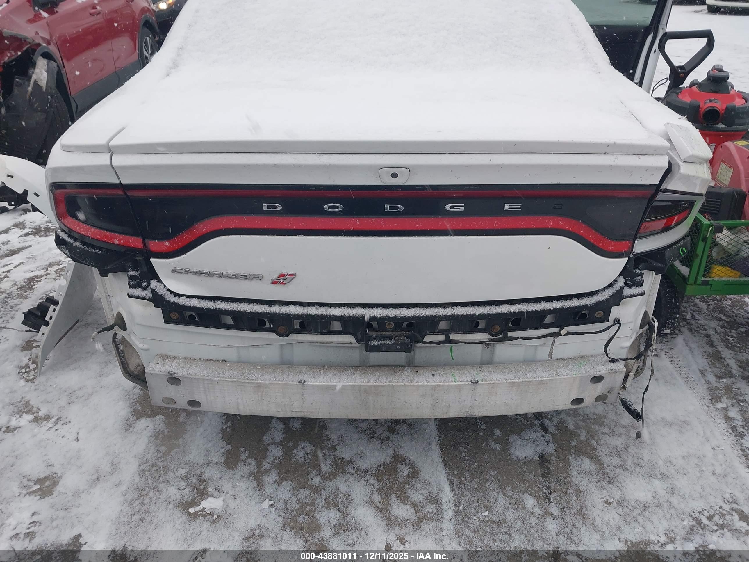 DODGE CHARGER image 6