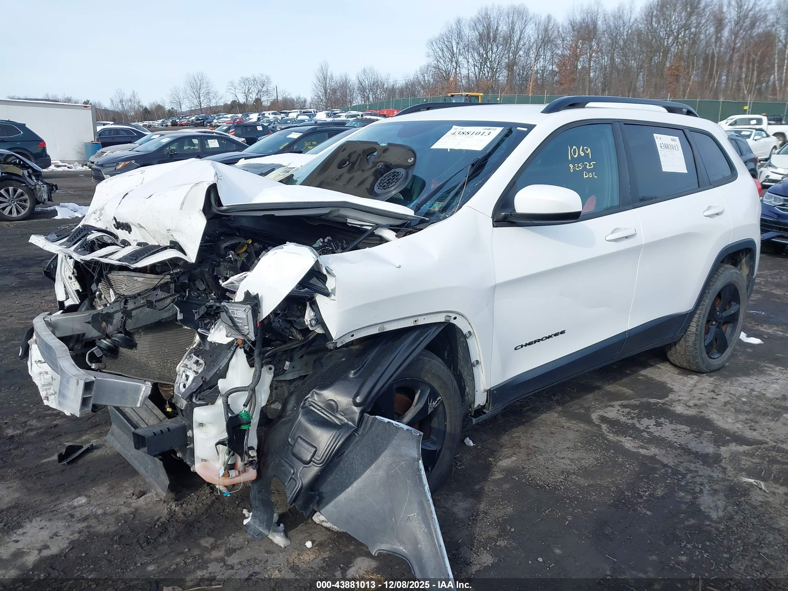 JEEP CHEROKEE image 2