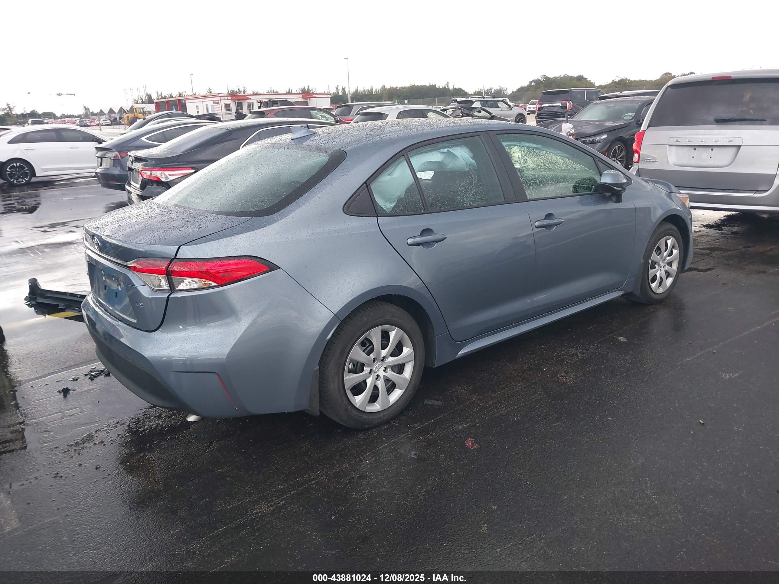 TOYOTA COROLLA image 4