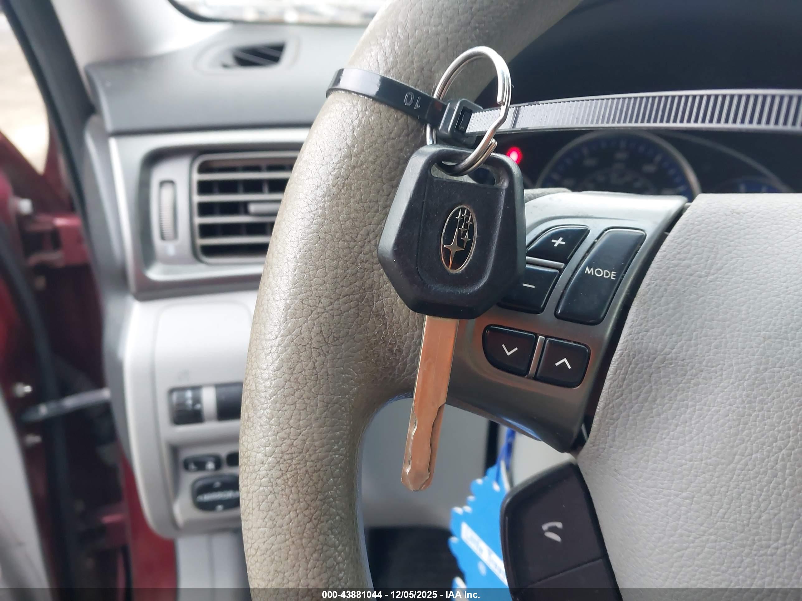 SUBARU FORESTER image 11