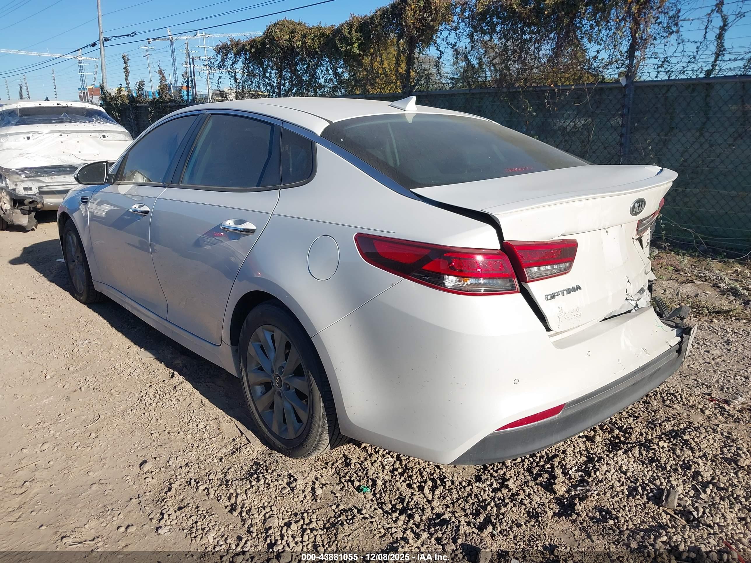 KIA OPTIMA image 3
