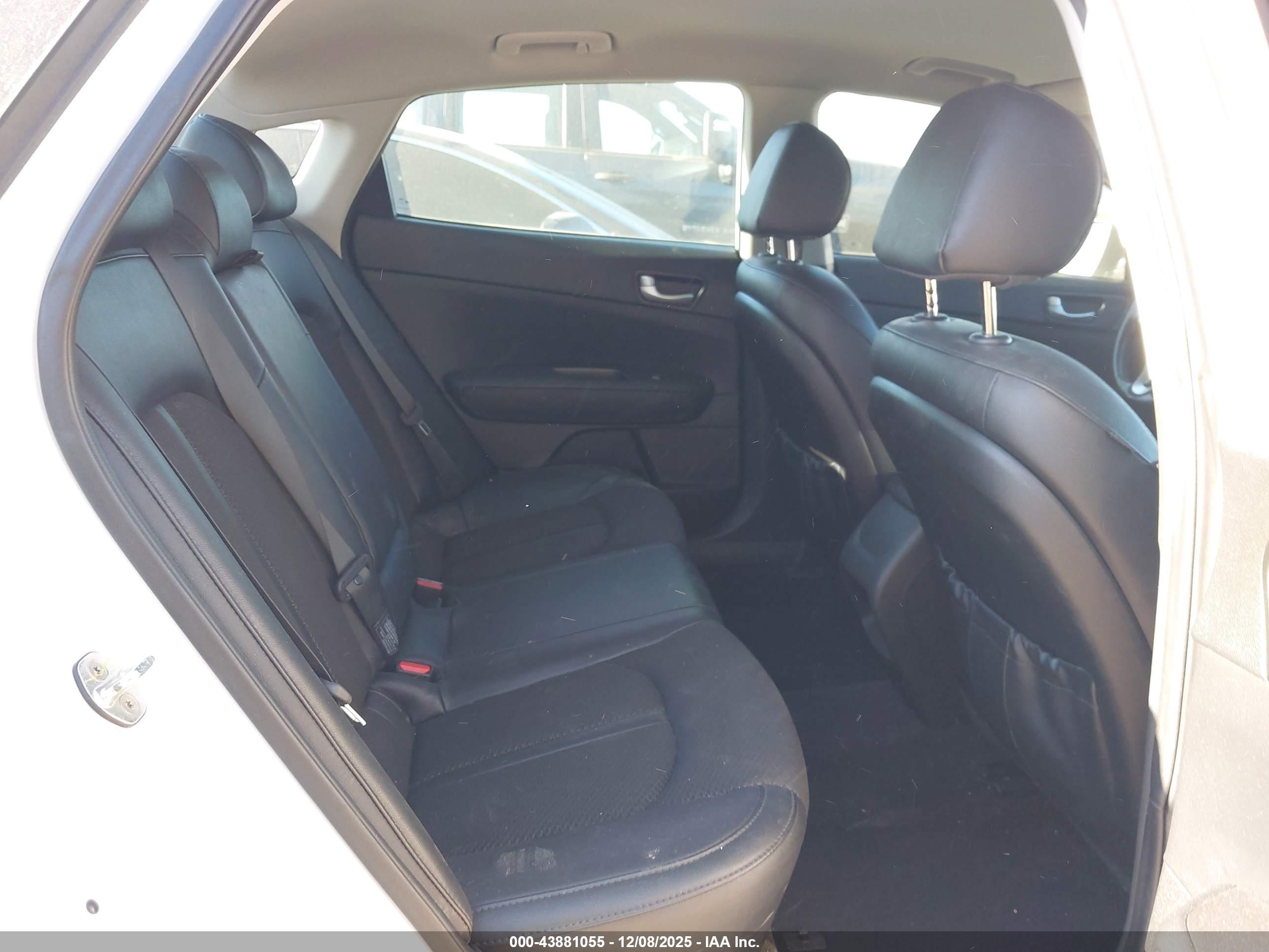 KIA OPTIMA image 8