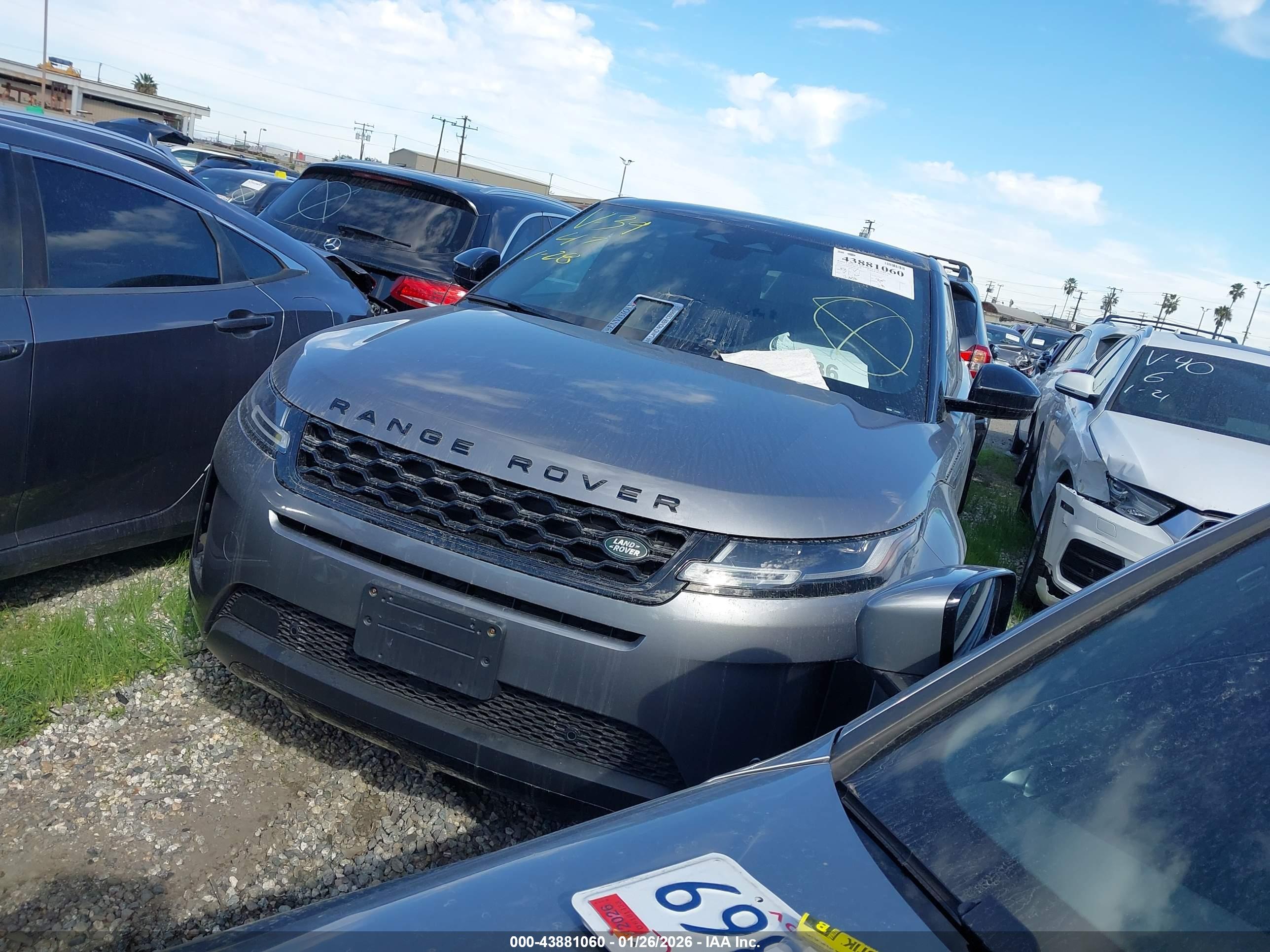 LAND ROVER image 2