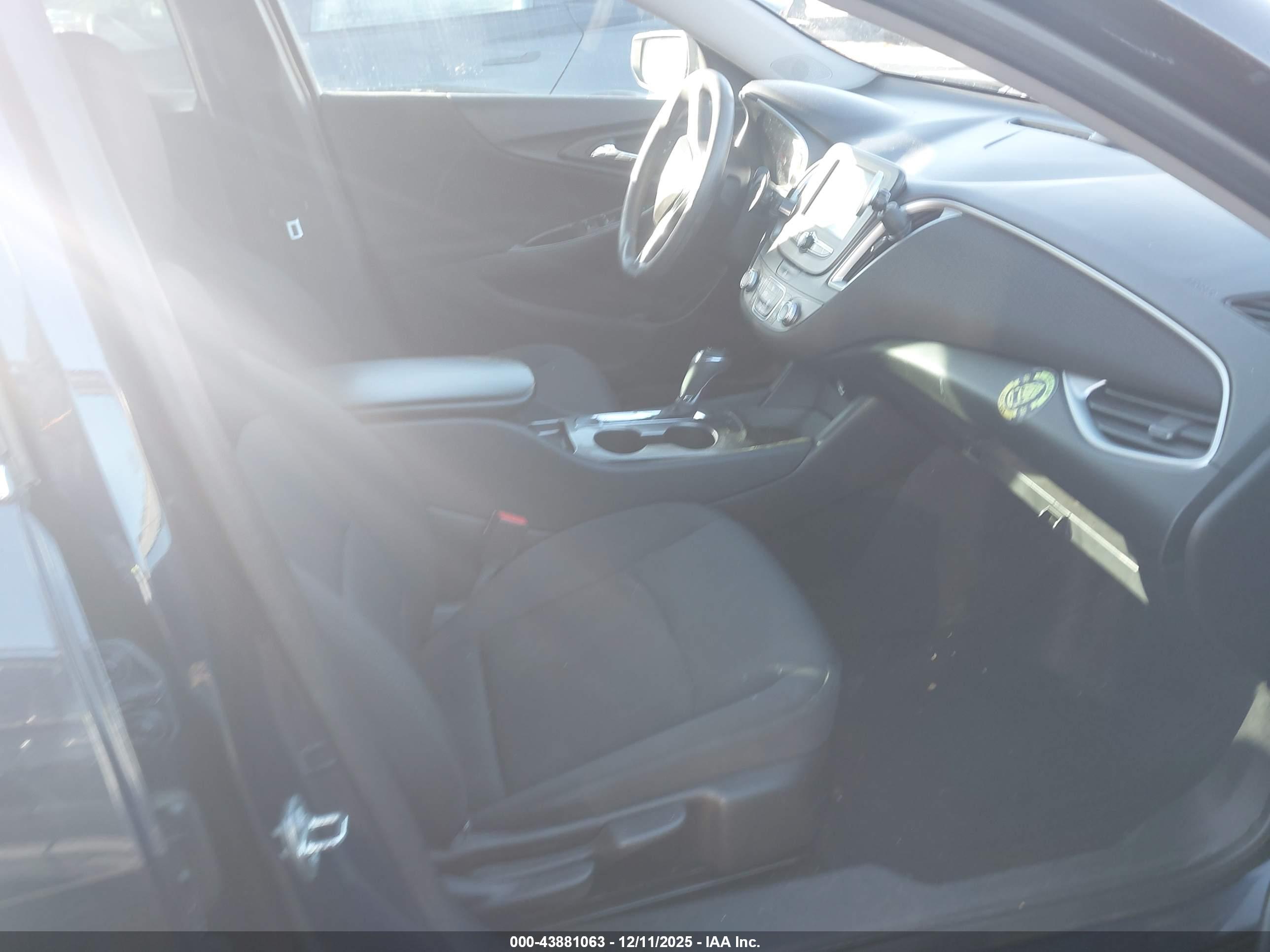 CHEVROLET MALIBU image 5