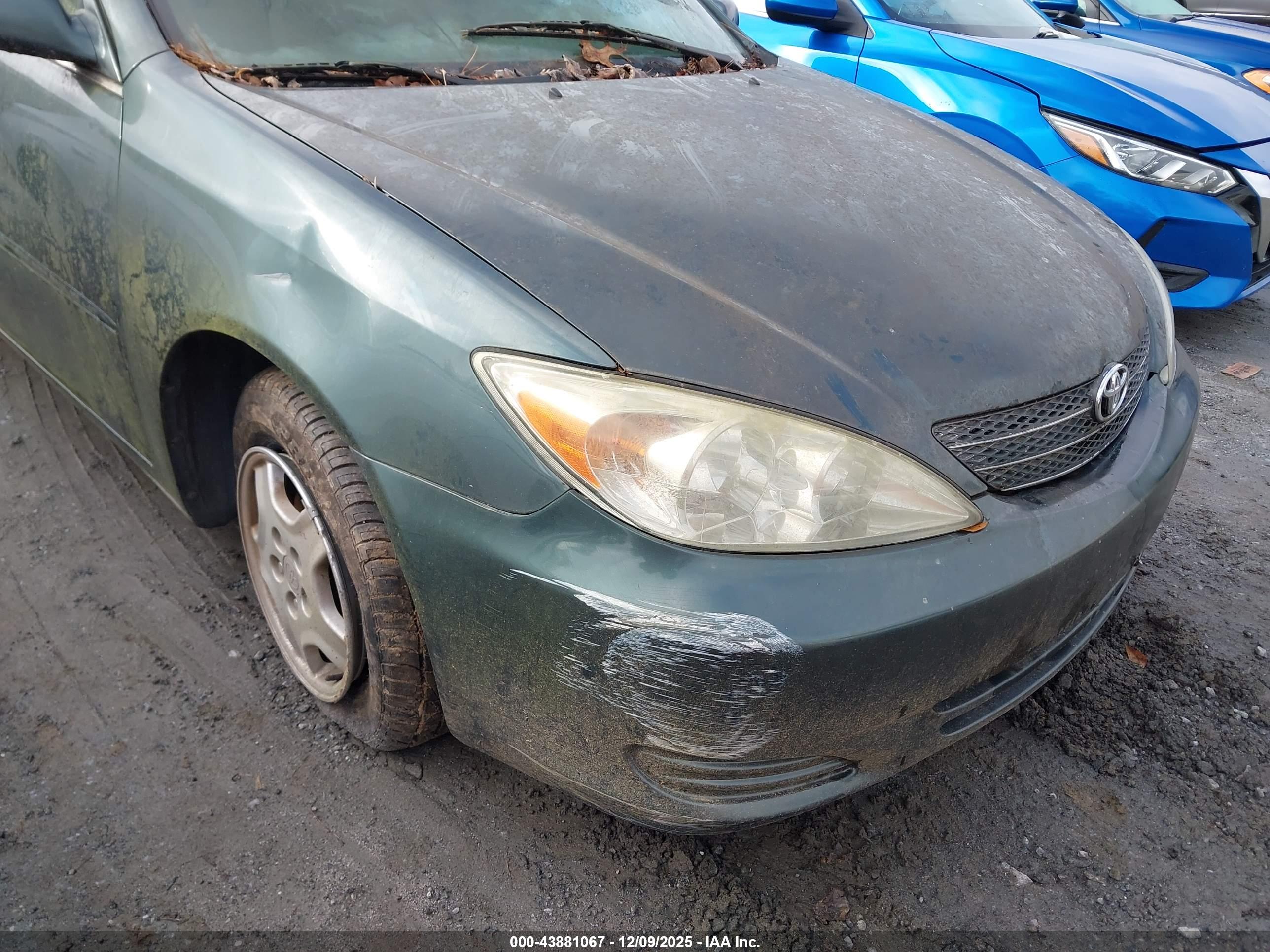 TOYOTA CAMRY image 6