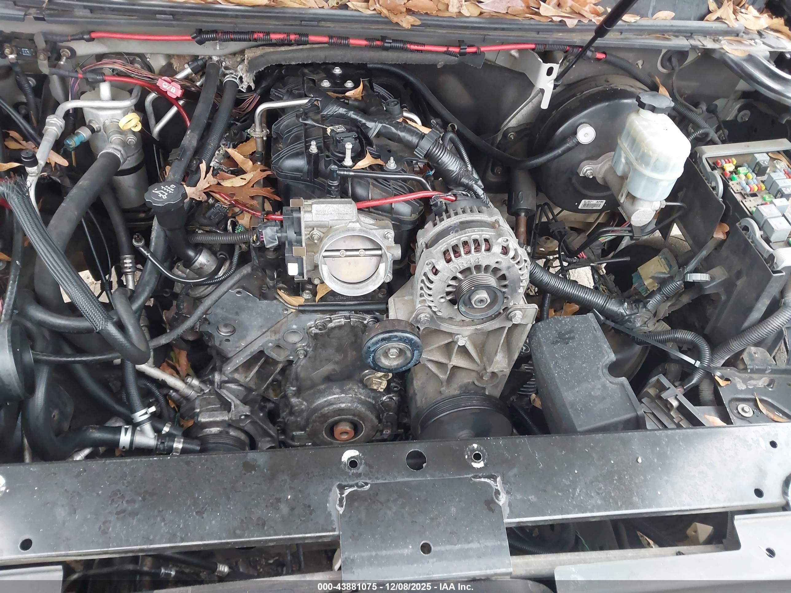 GMC YUKON image 10