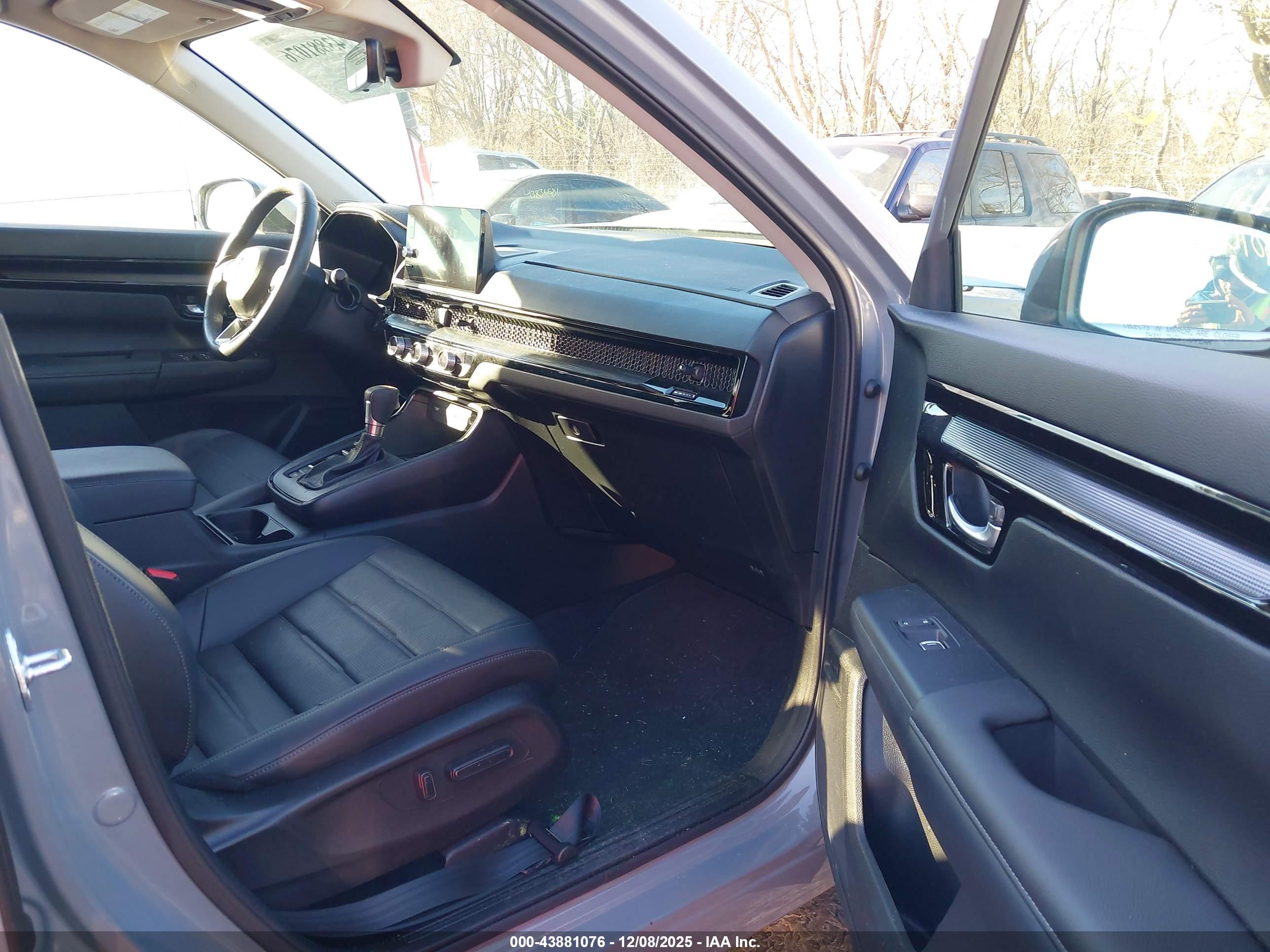 HONDA CR-V image 5