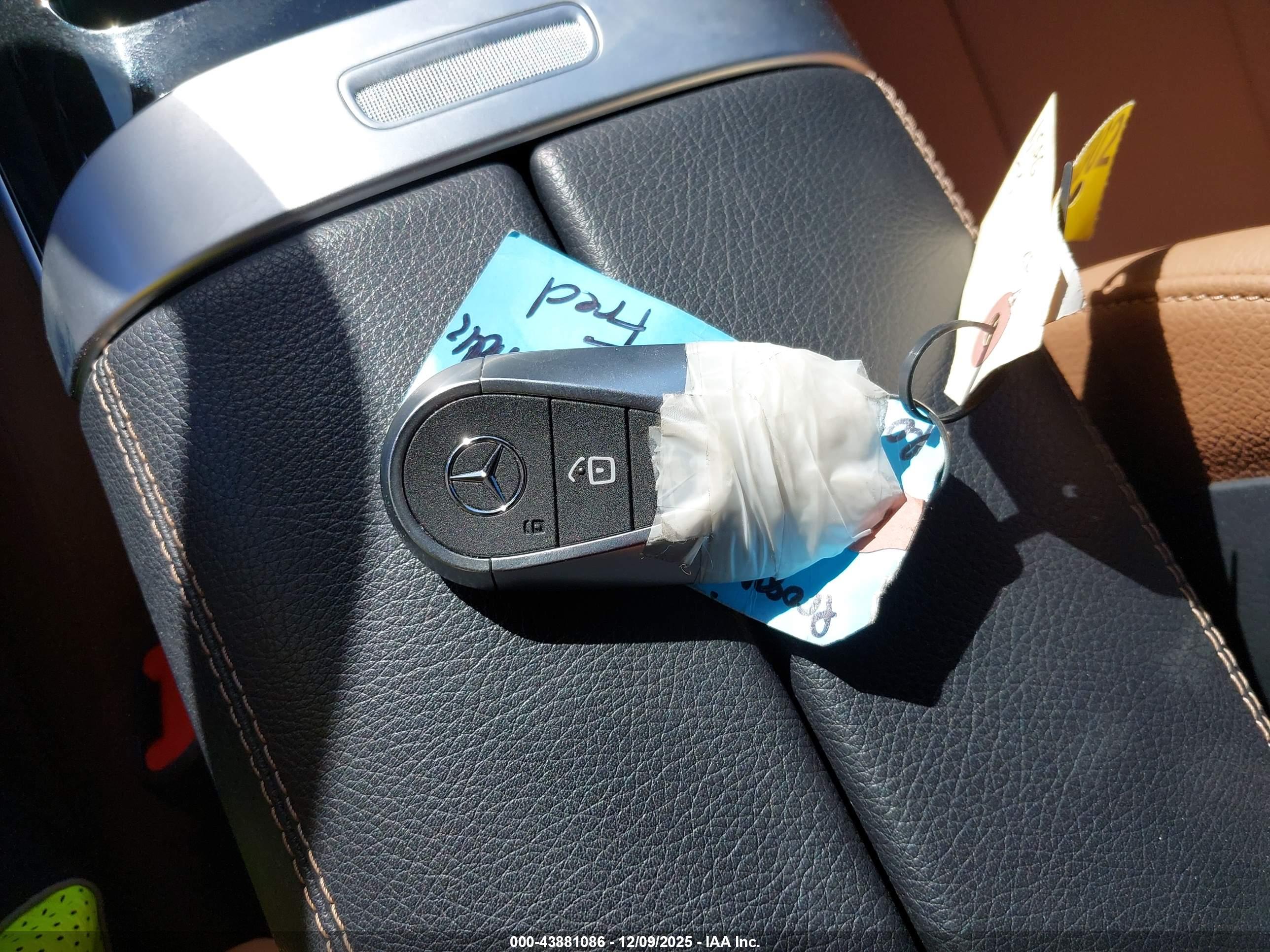 MERCEDES-BENZ CLE image 11