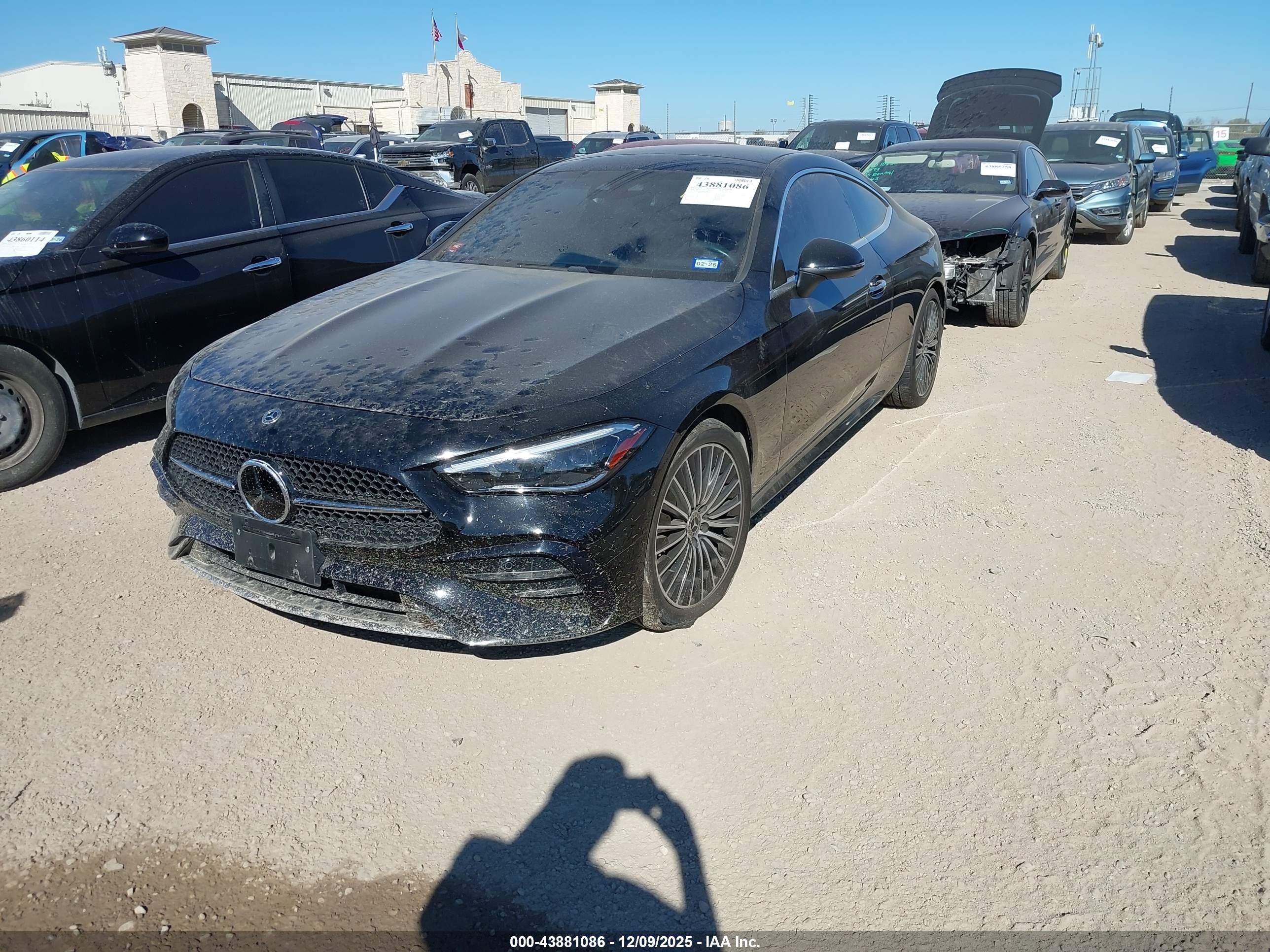 MERCEDES-BENZ CLE image 2