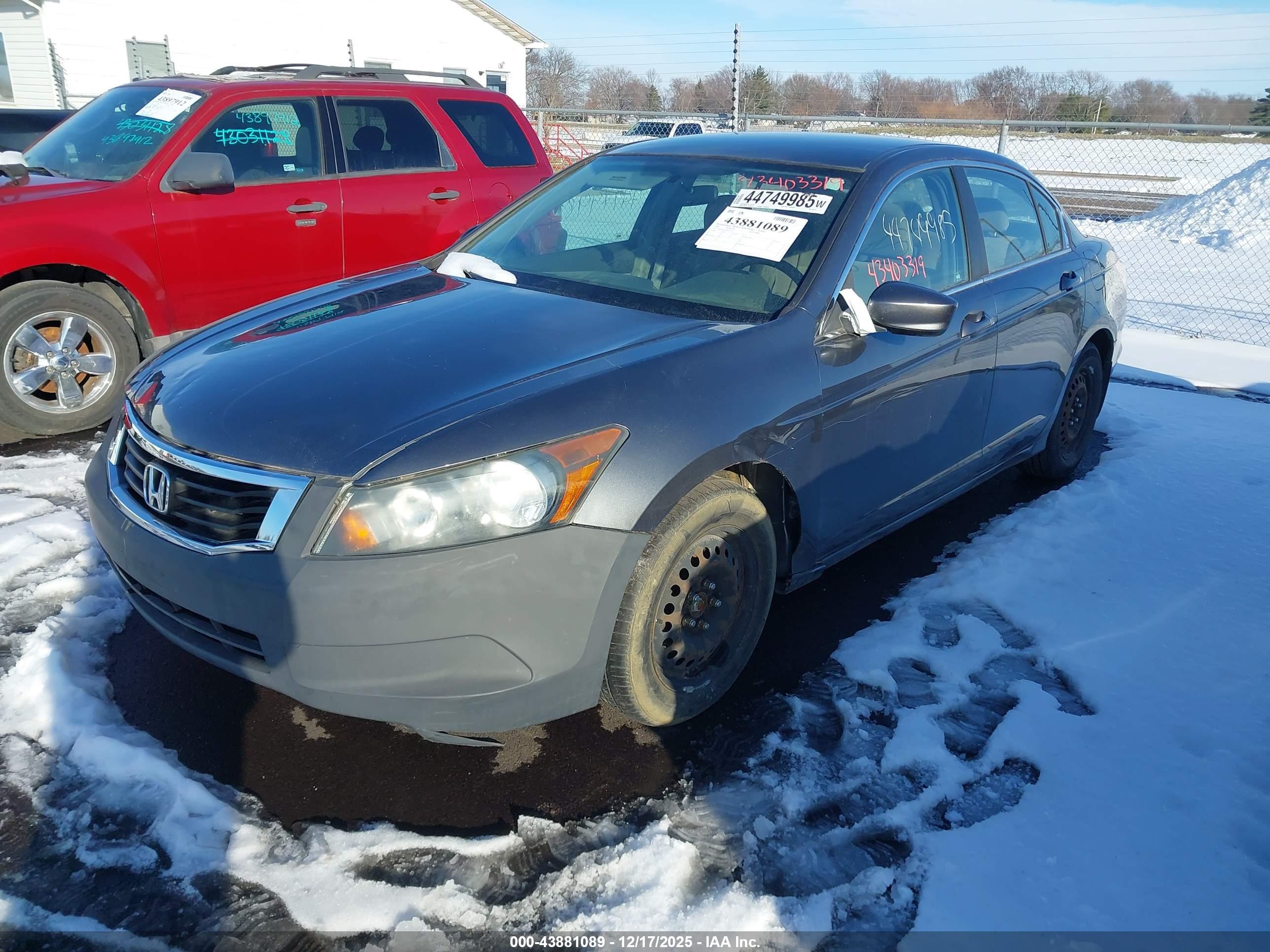 HONDA ACCORD image 2