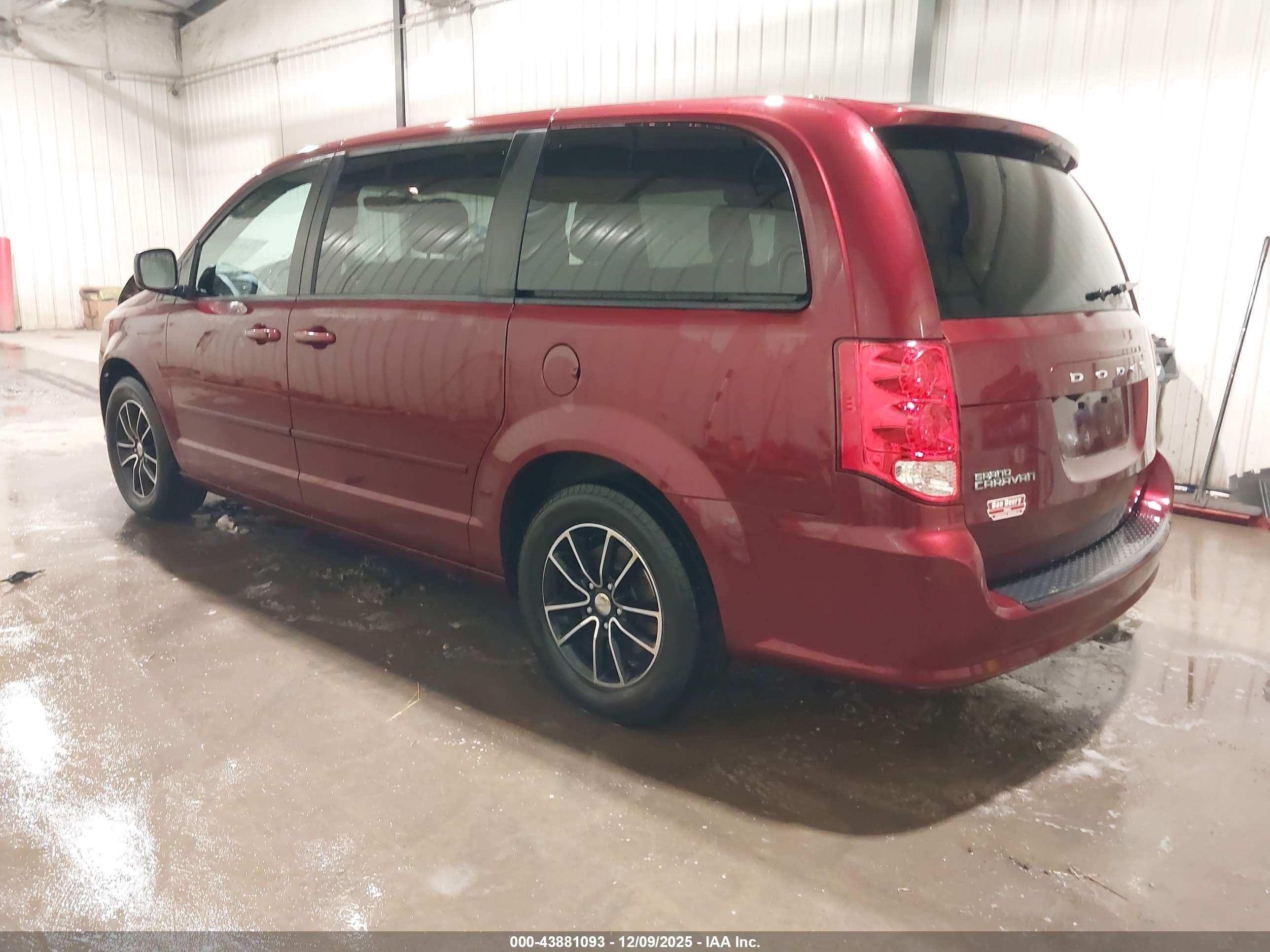 DODGE GRAND image 3