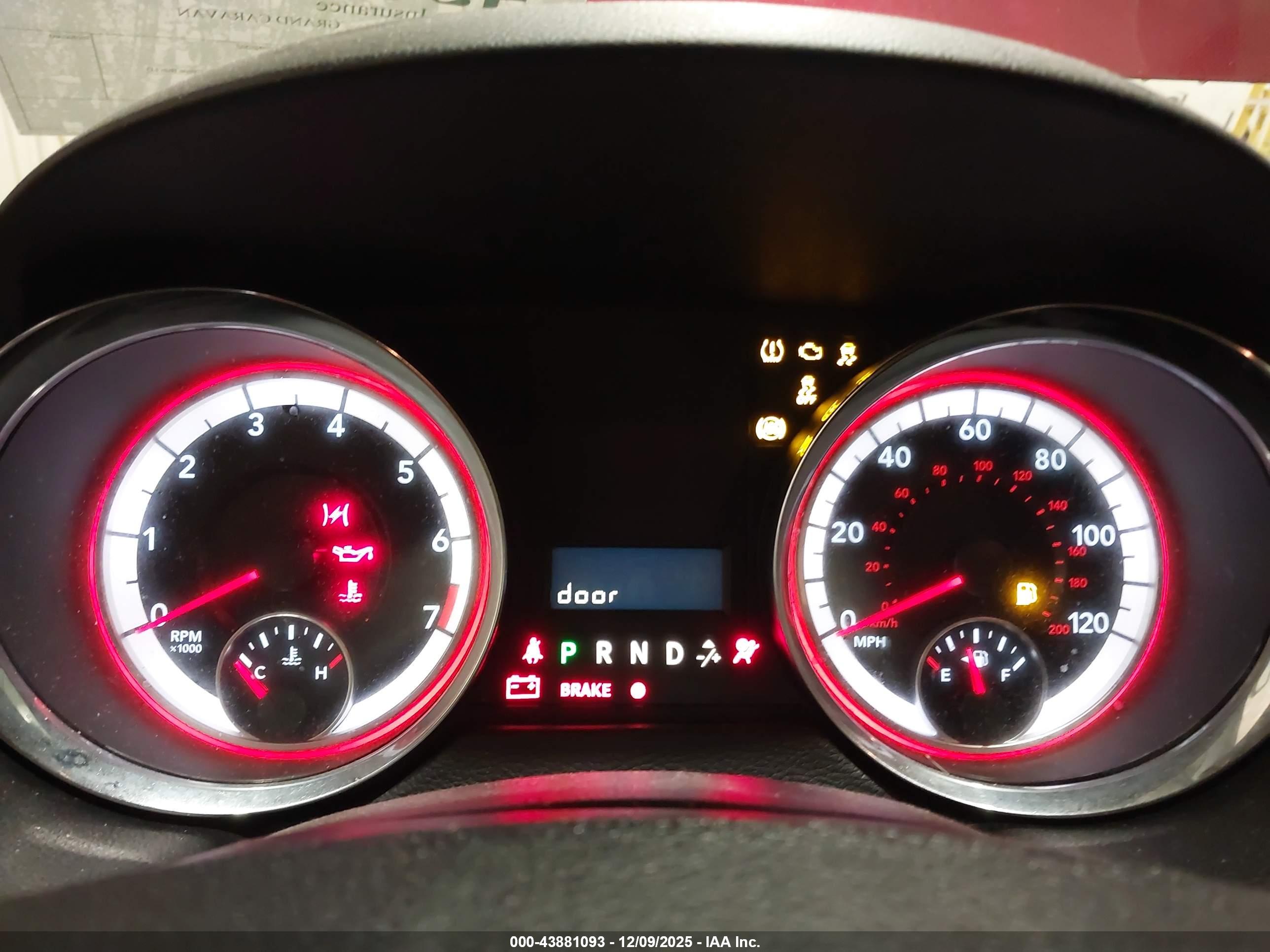 DODGE GRAND image 7