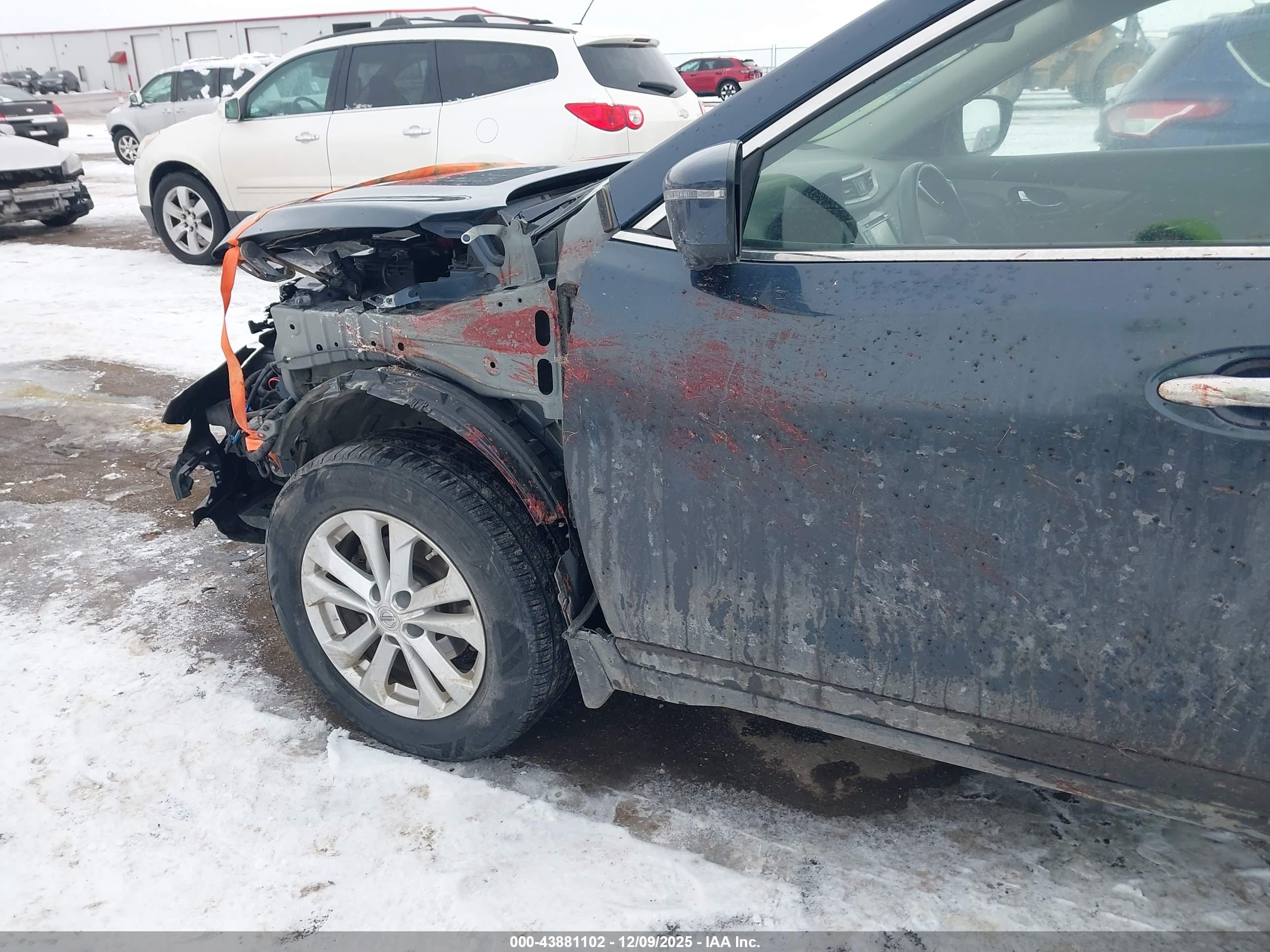 NISSAN ROGUE image 6