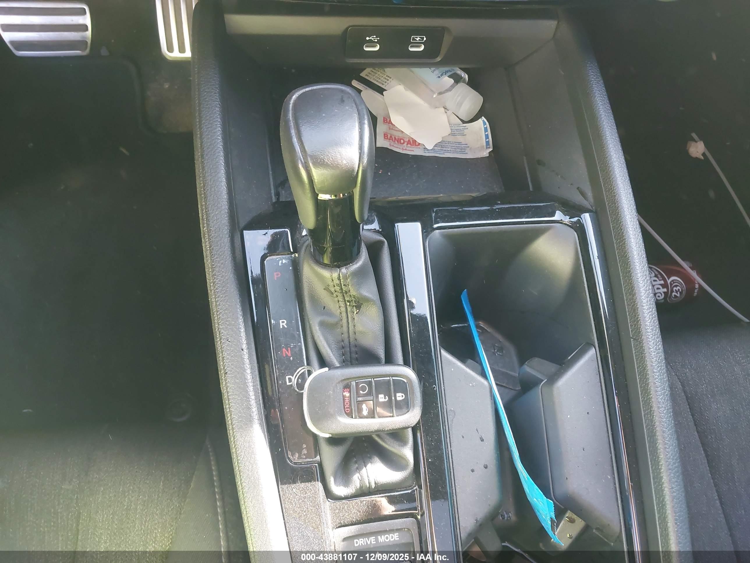 HONDA ACCORD image 11