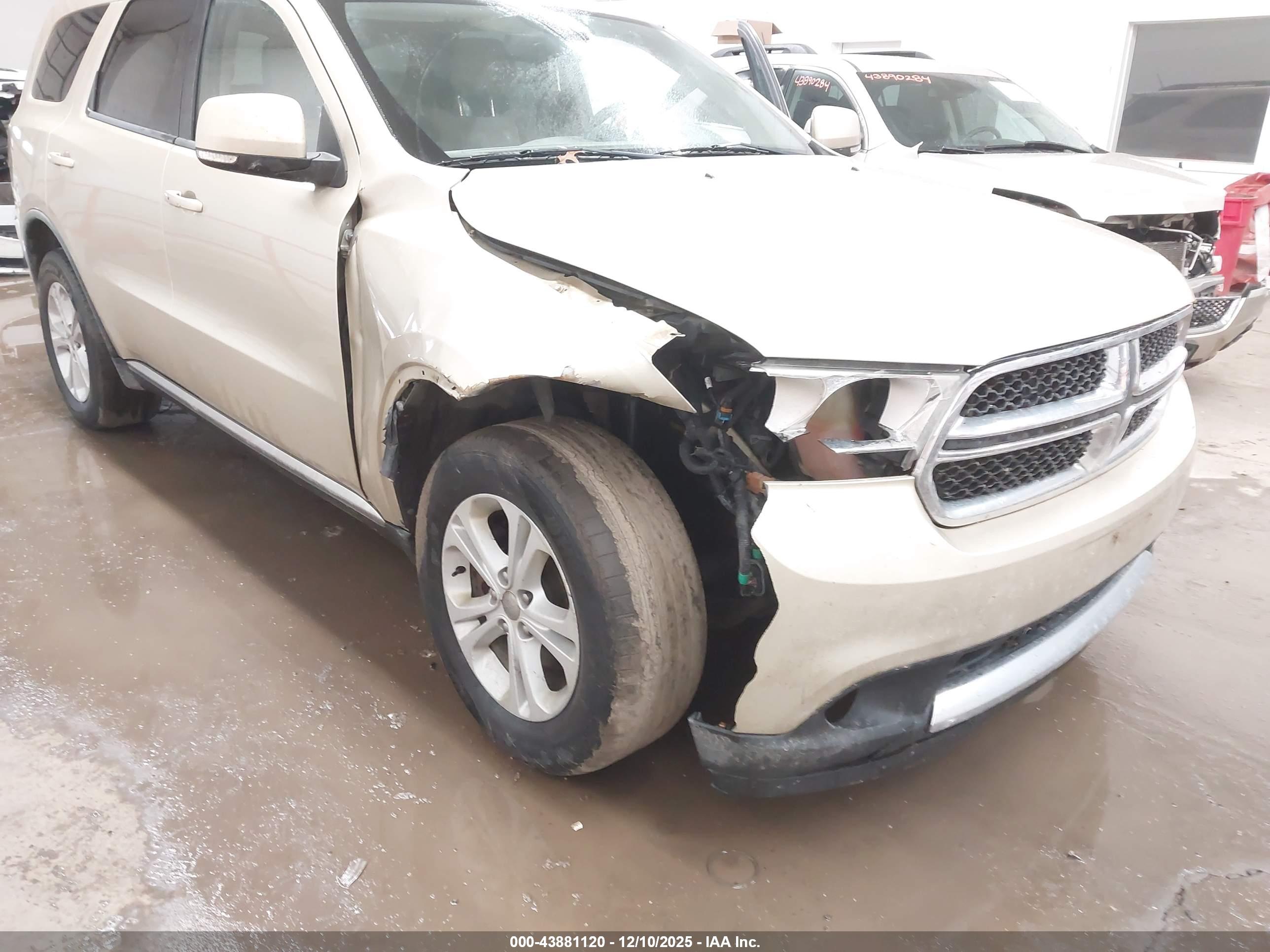 DODGE DURANGO image 6