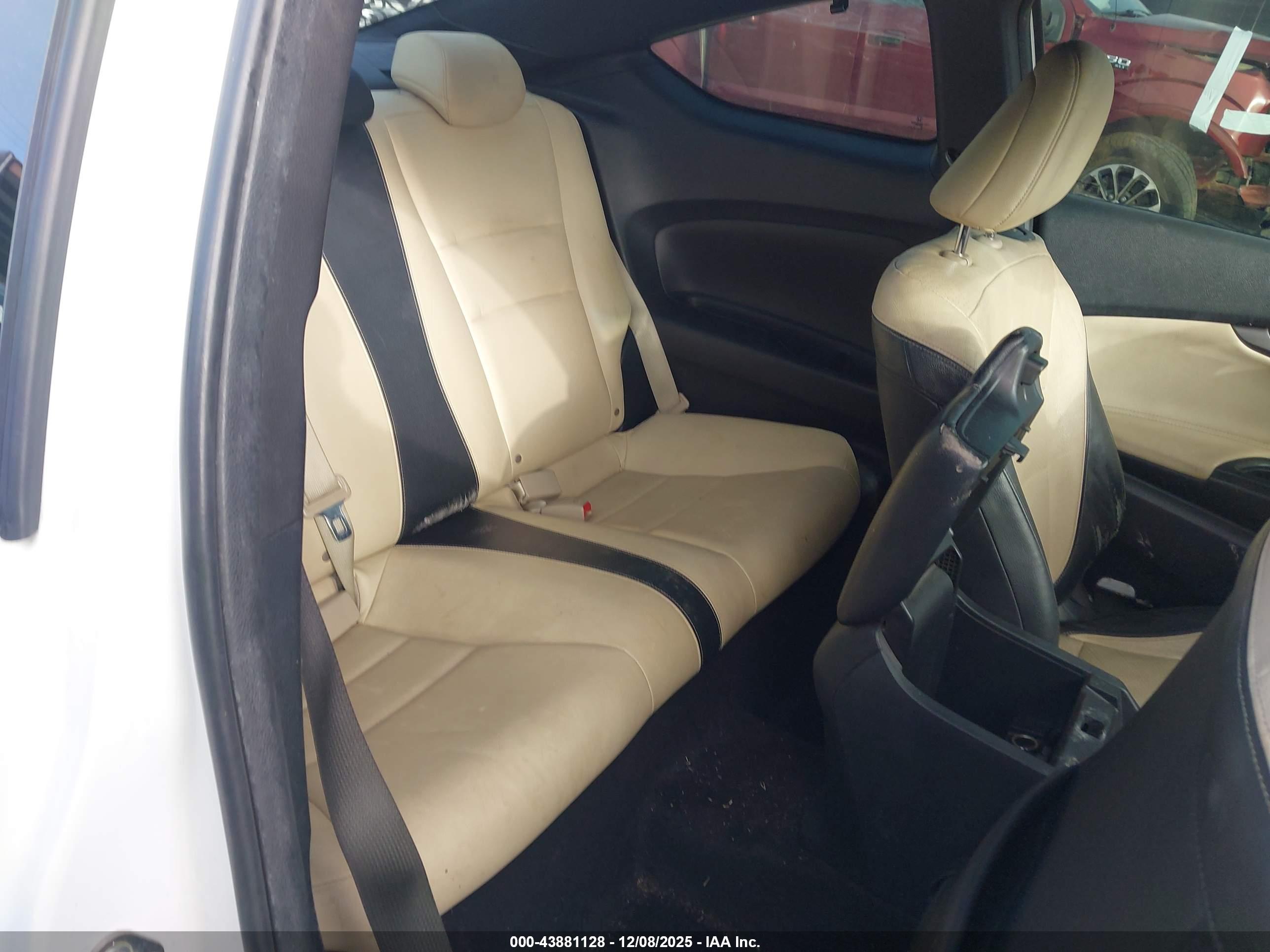 HONDA ACCORD image 8