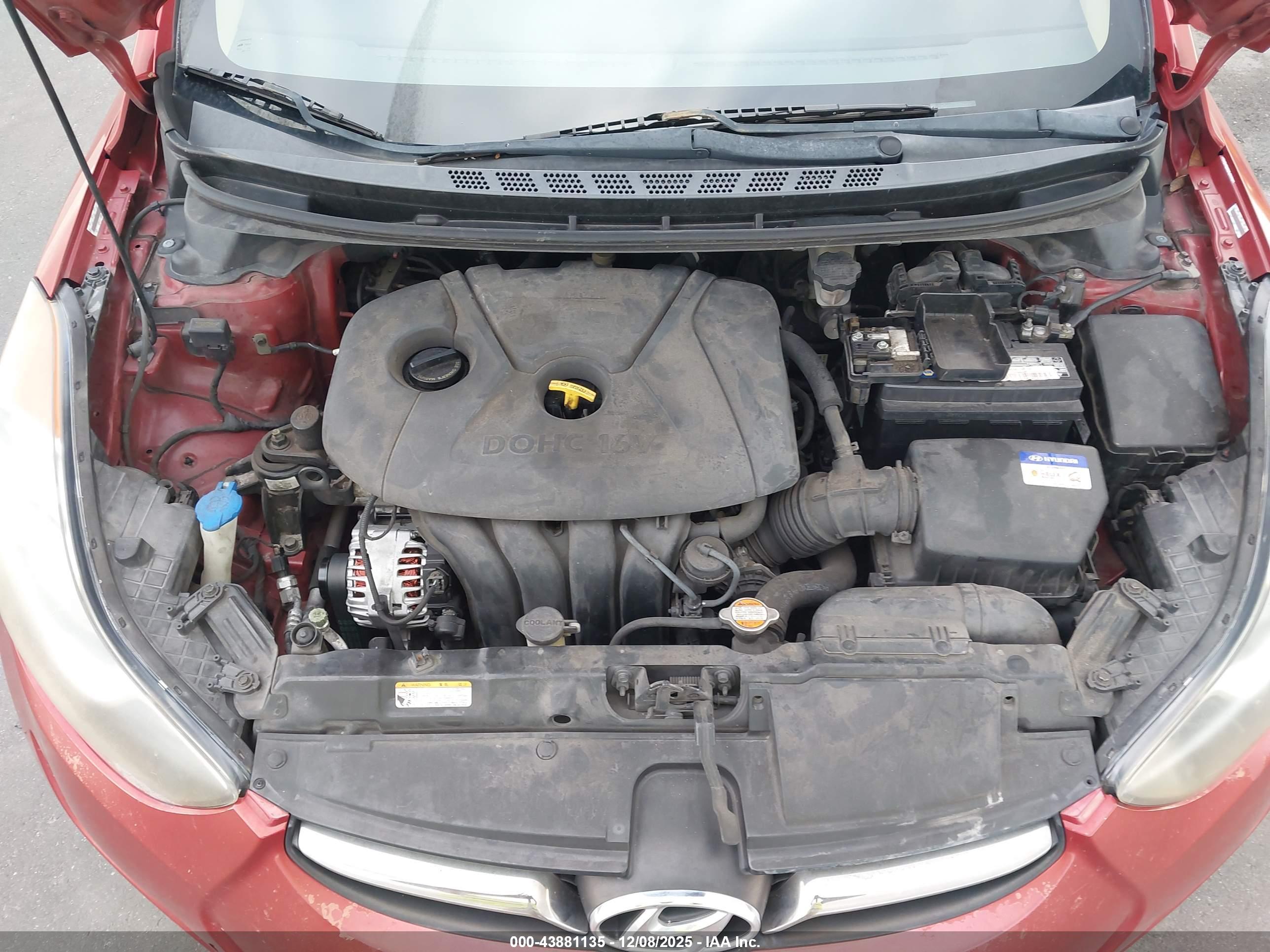 HYUNDAI ELANTRA image 10