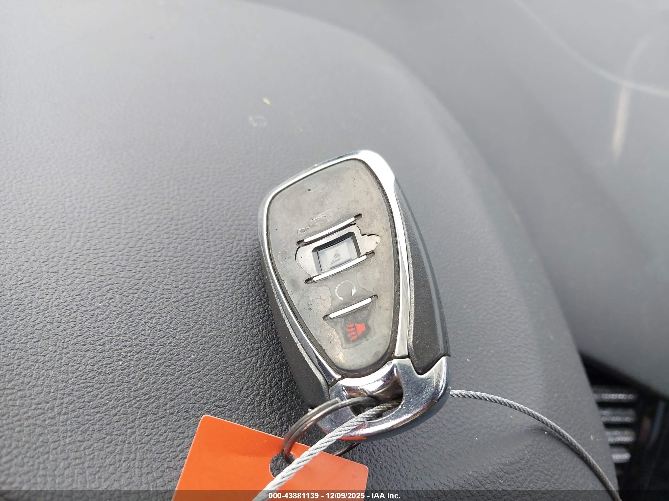 CHEVROLET TRAX image 11
