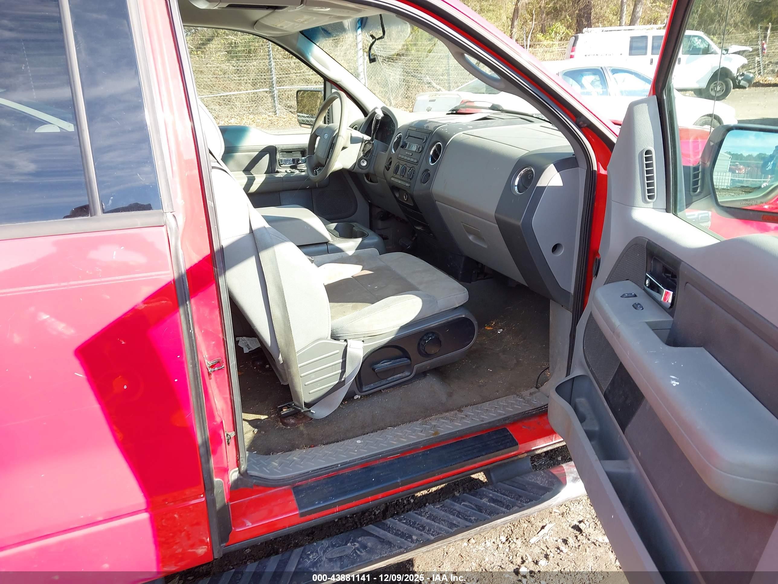 FORD F-150 image 5