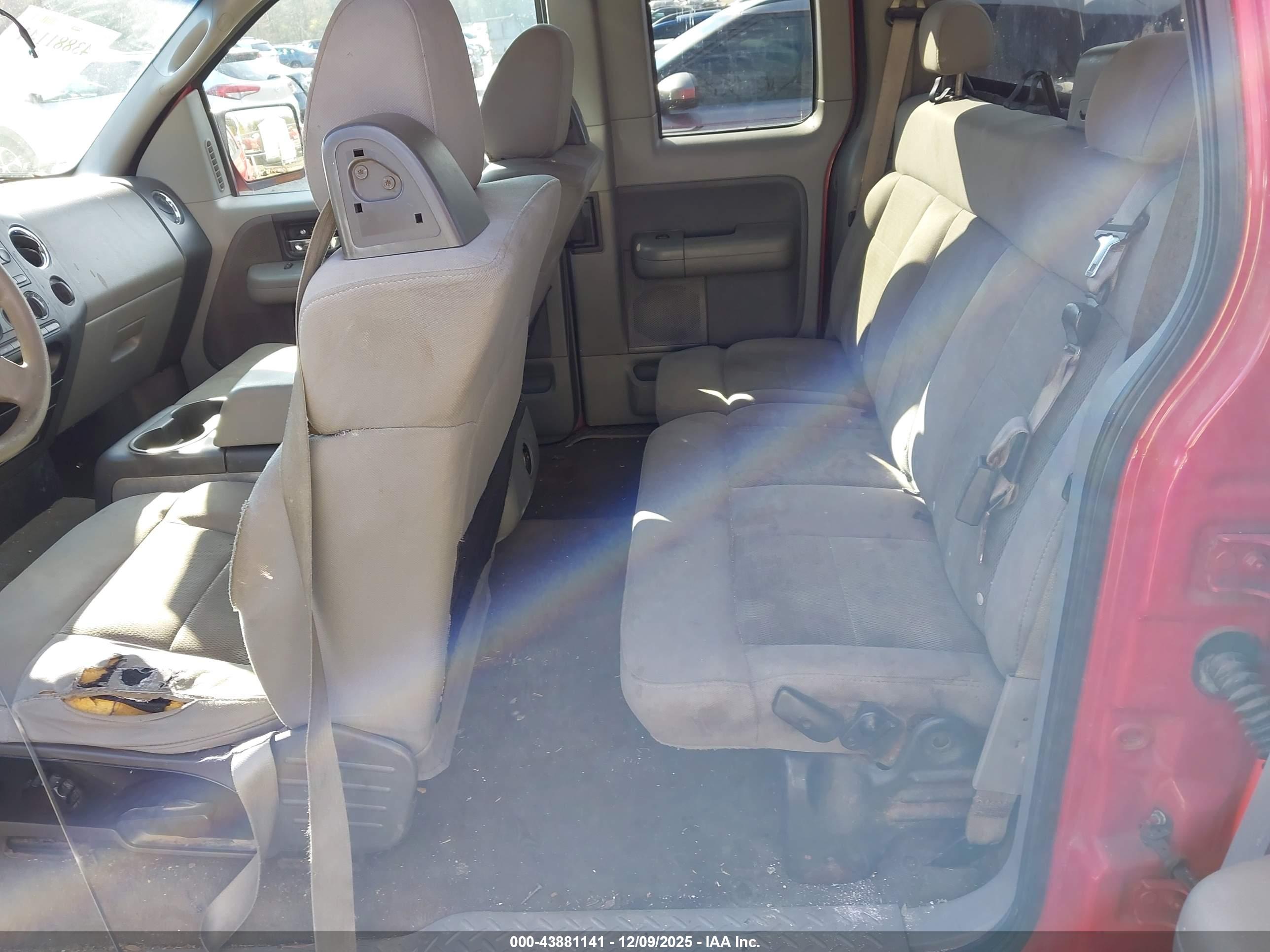 FORD F-150 image 8