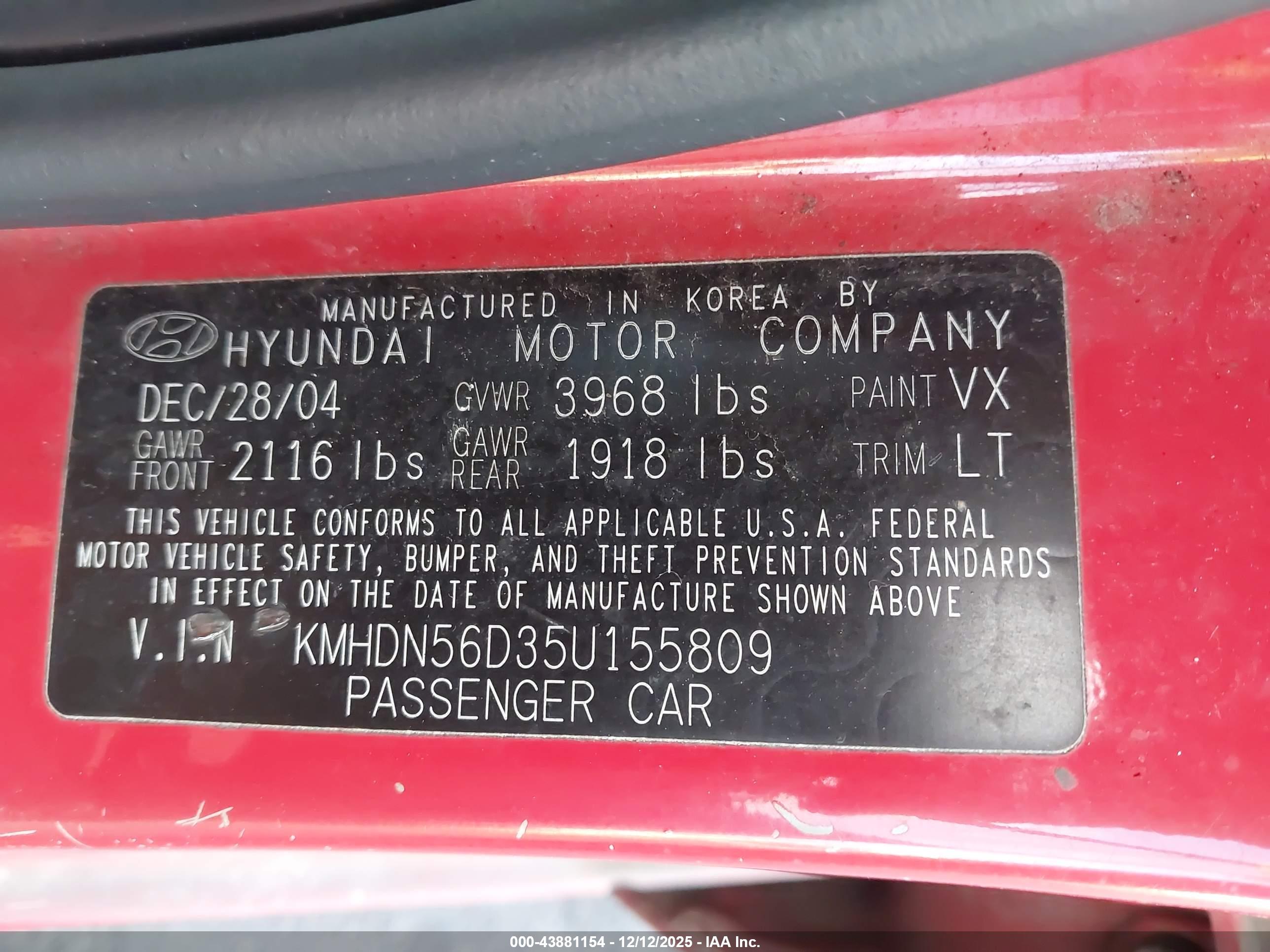HYUNDAI ELANTRA image 9