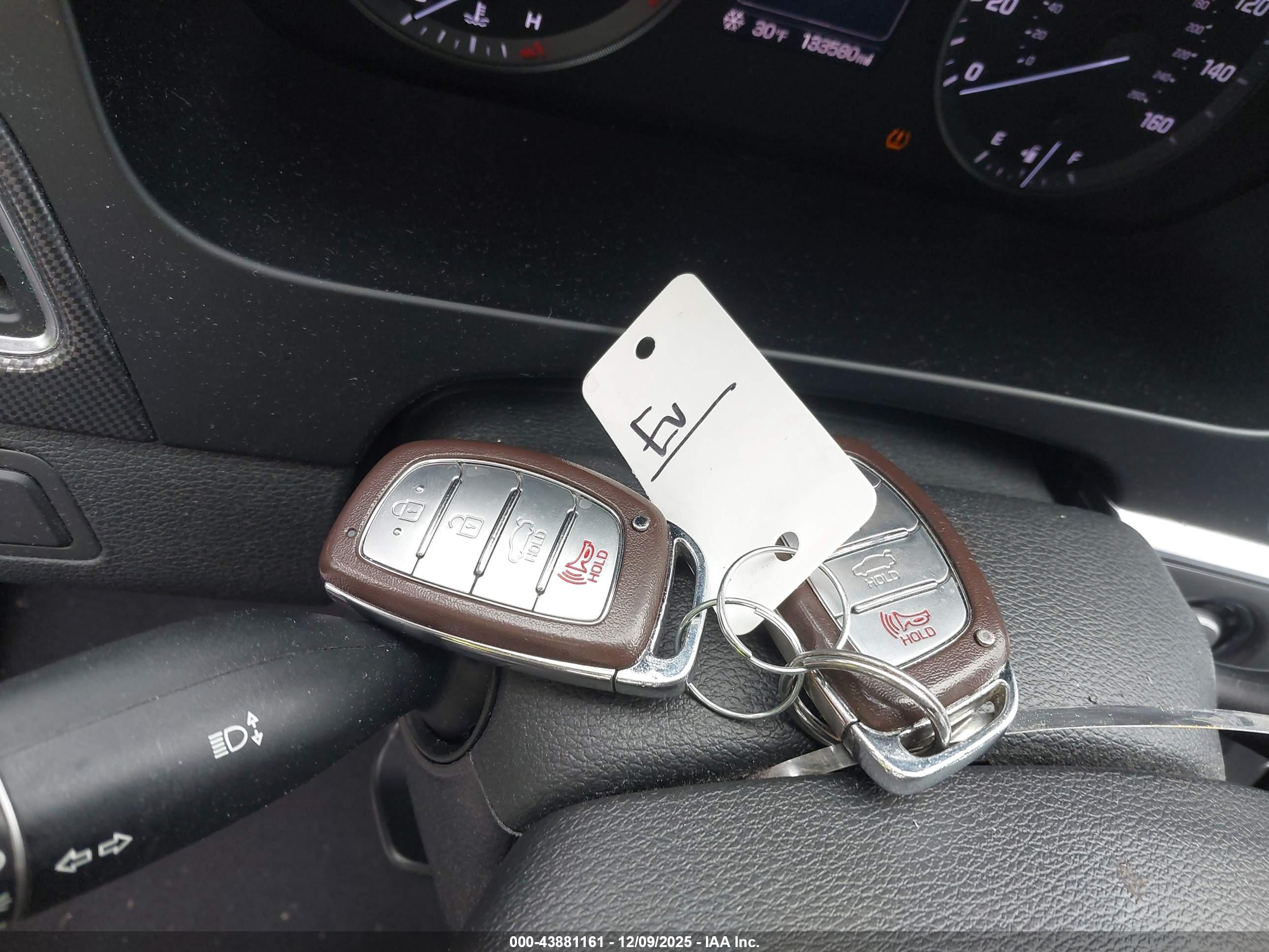 HYUNDAI SONATA image 11