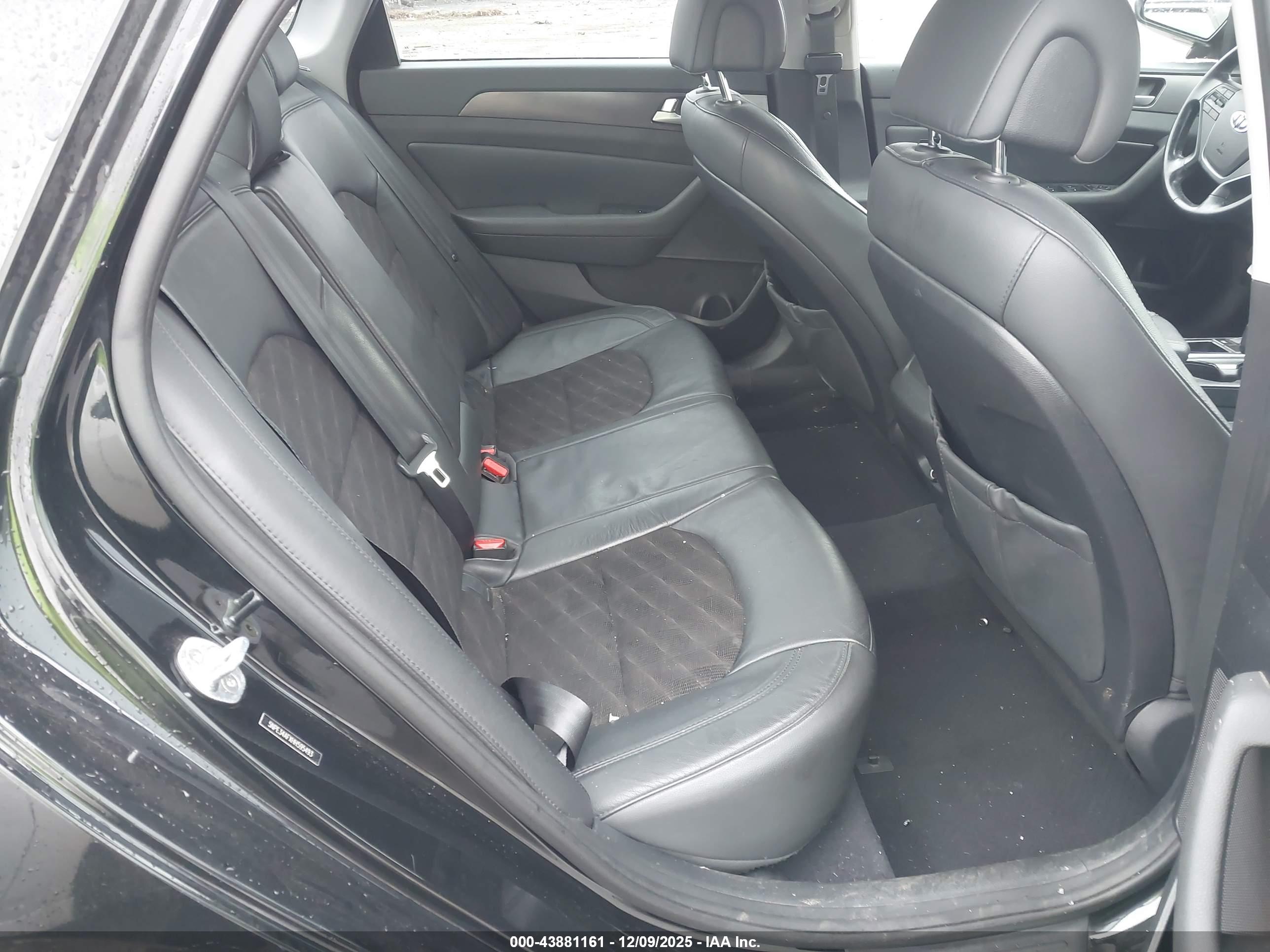 HYUNDAI SONATA image 8