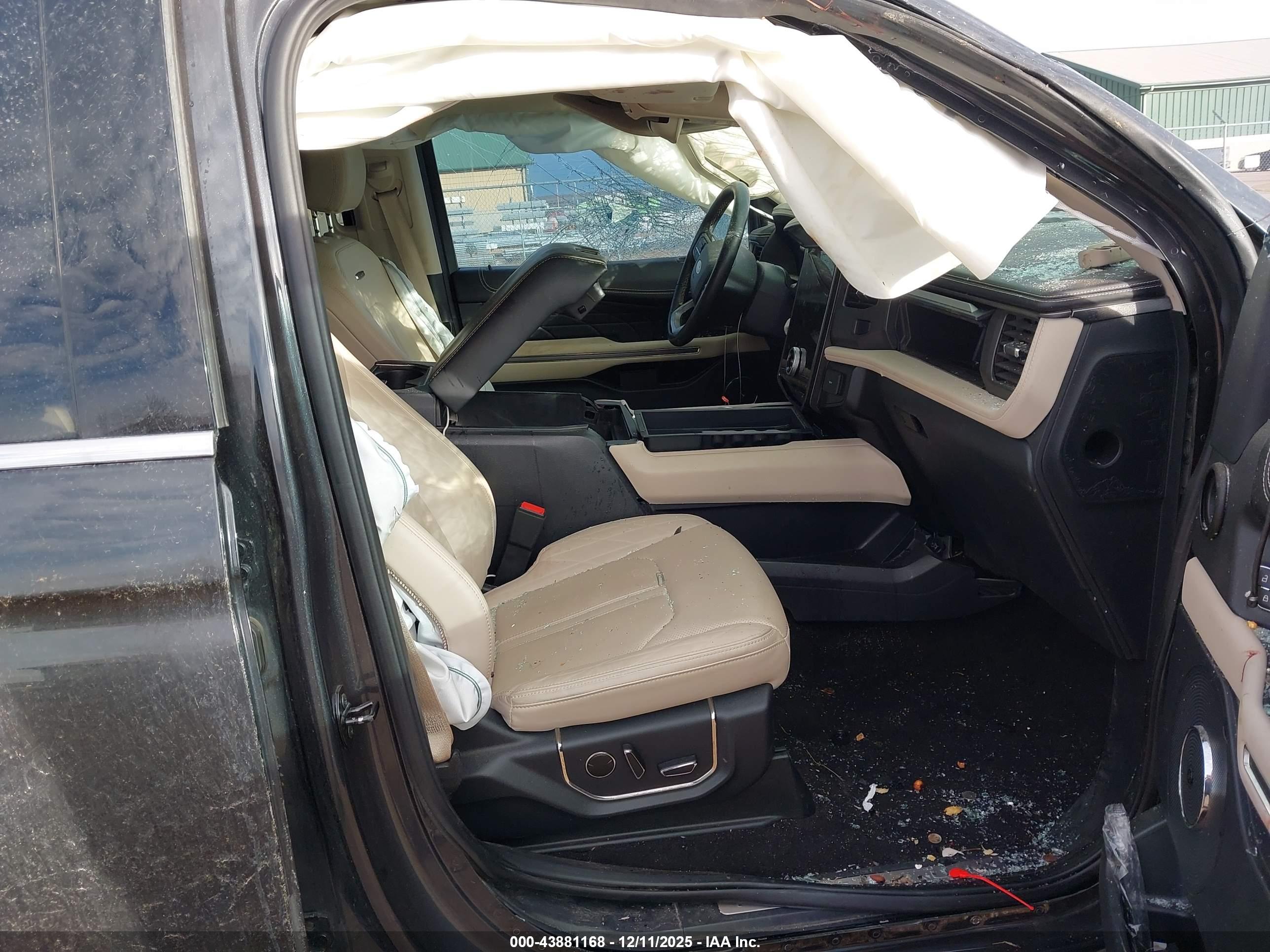 FORD EXPEDITION image 5
