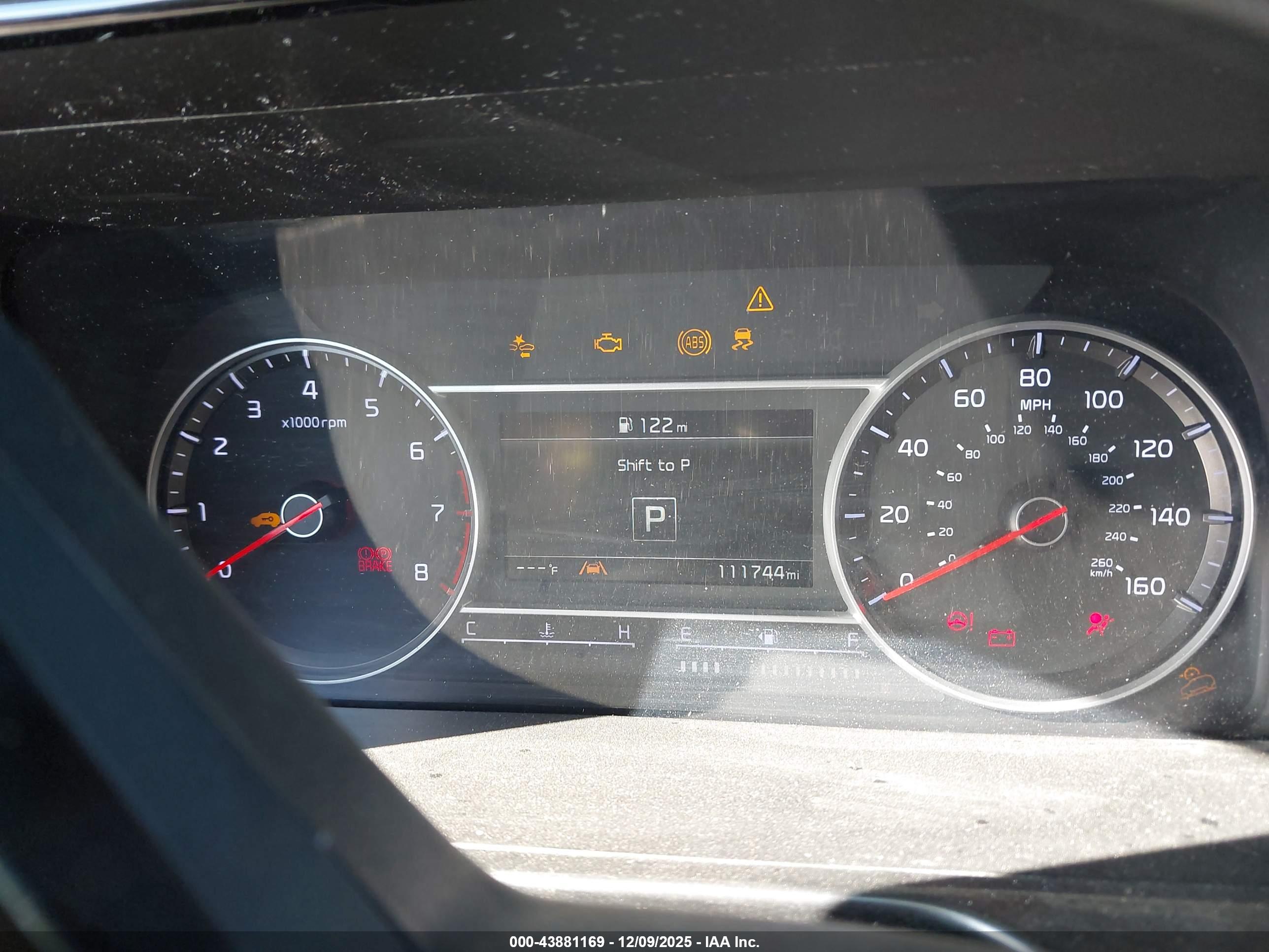 KIA SORENTO image 7