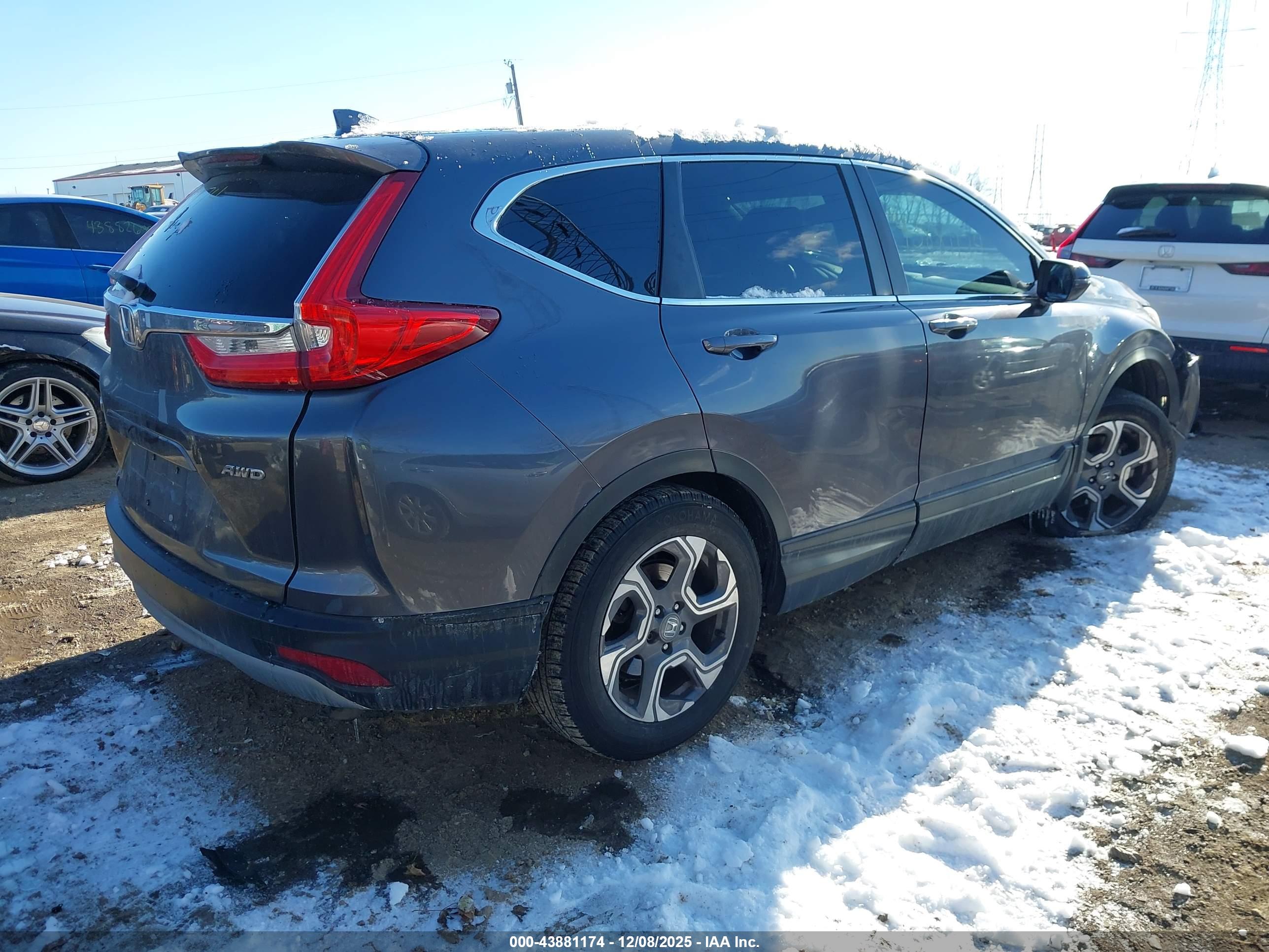 HONDA CR-V image 4