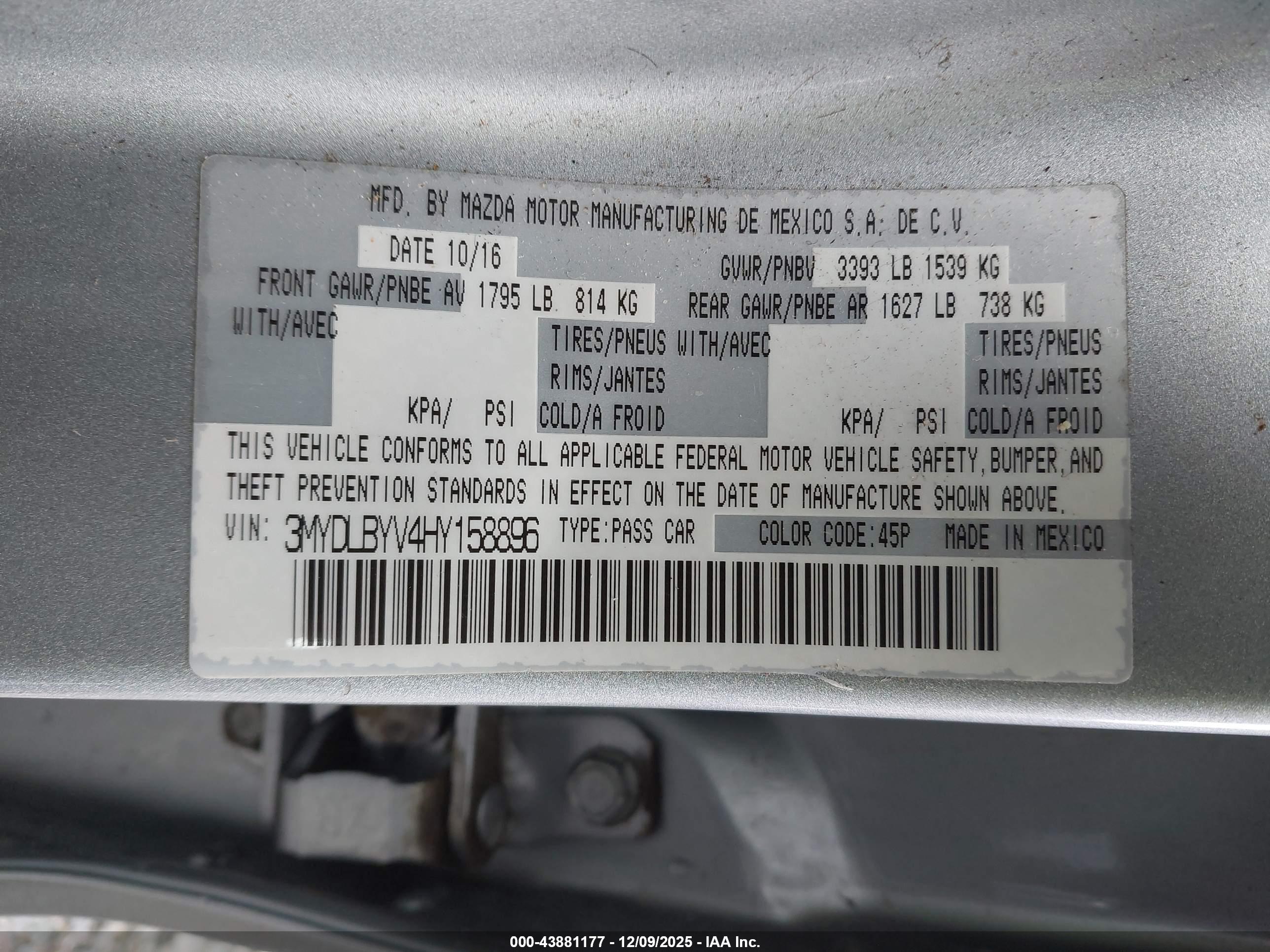 TOYOTA YARIS image 9