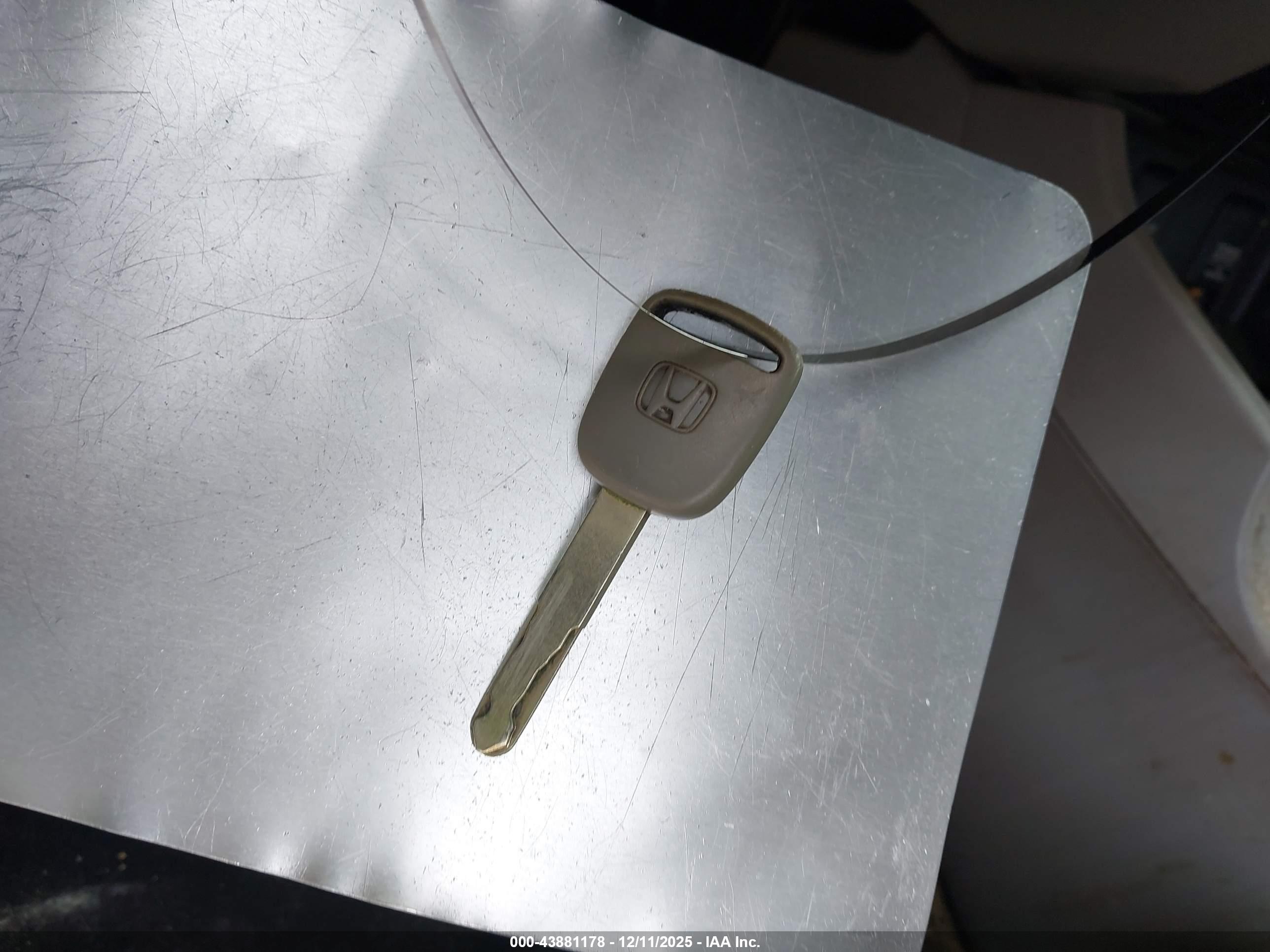 HONDA CIVIC image 11