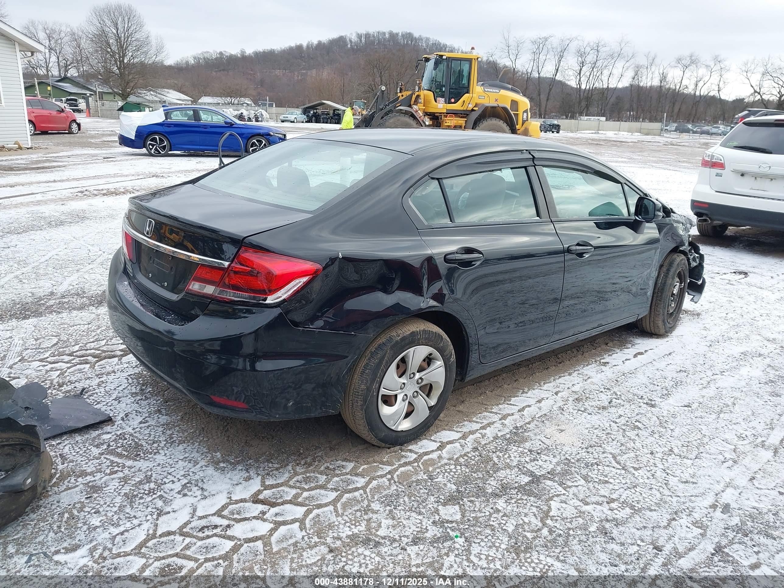 HONDA CIVIC image 4