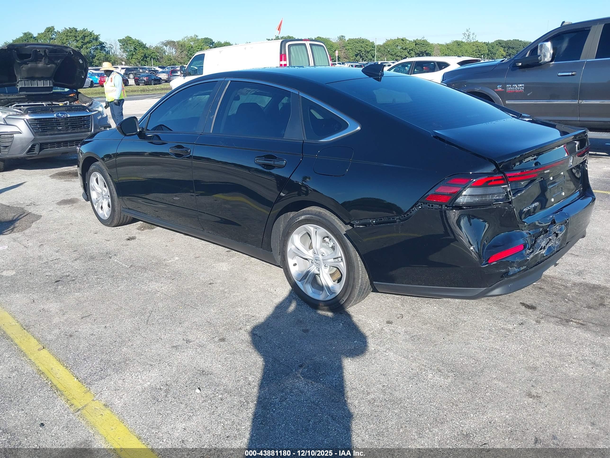 HONDA ACCORD image 3