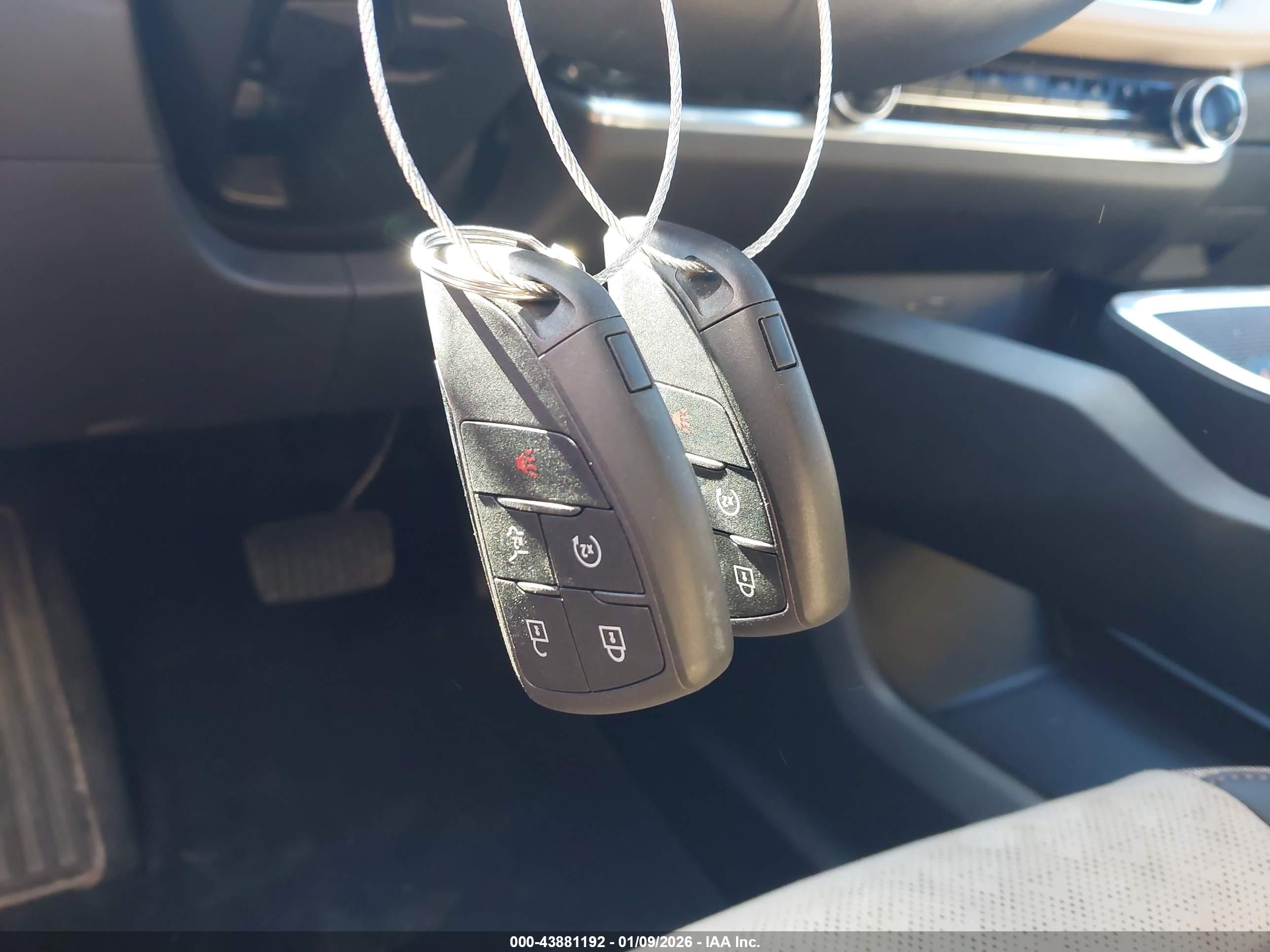 CHEVROLET EQUINOX image 11